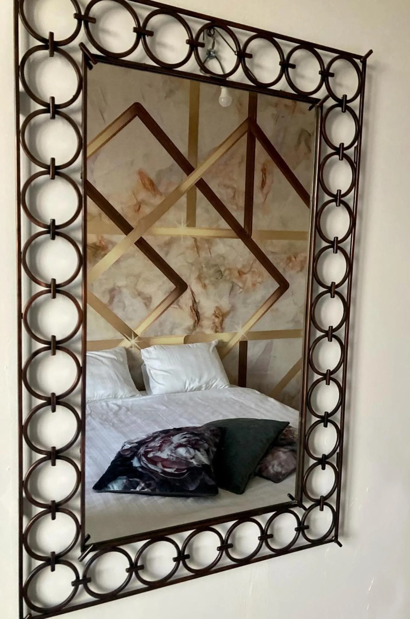 Bedroom in CheRiedel Bed & Breakfast & Art Gallery