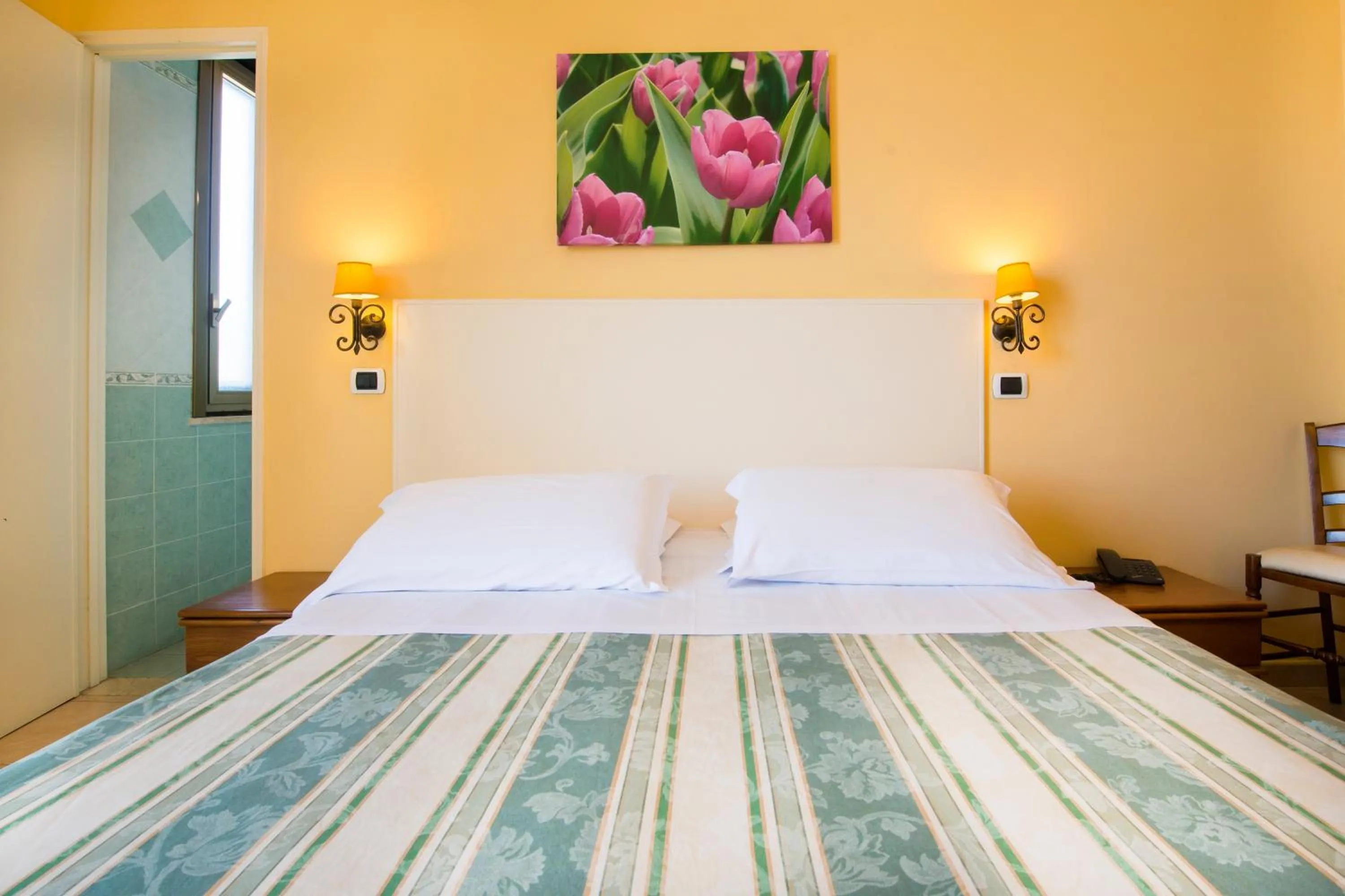 Sea view, Bed in Jonic Hotel Mazzarò