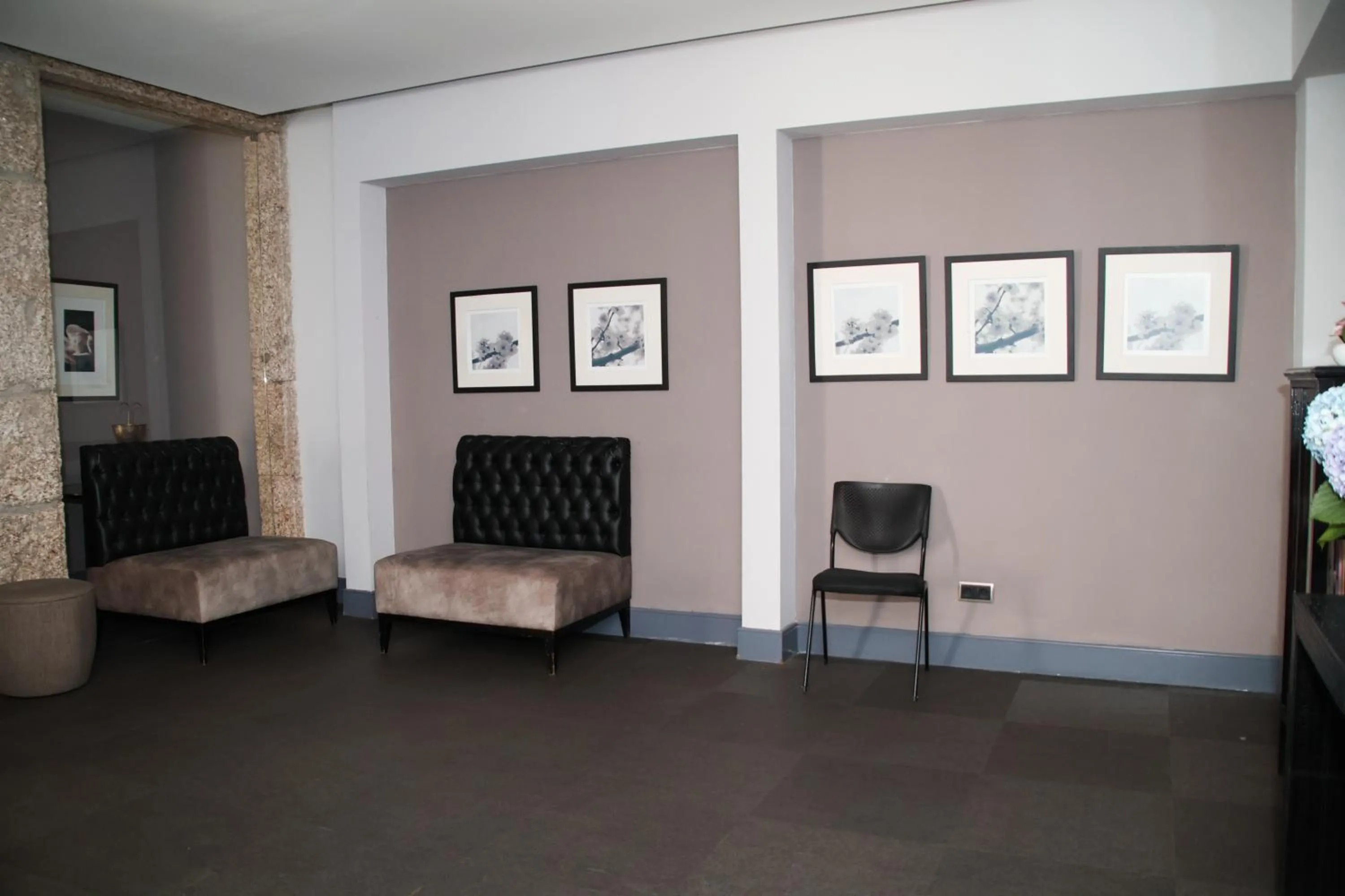 Lobby or reception in Hotel Bienestar Termas De Vizela