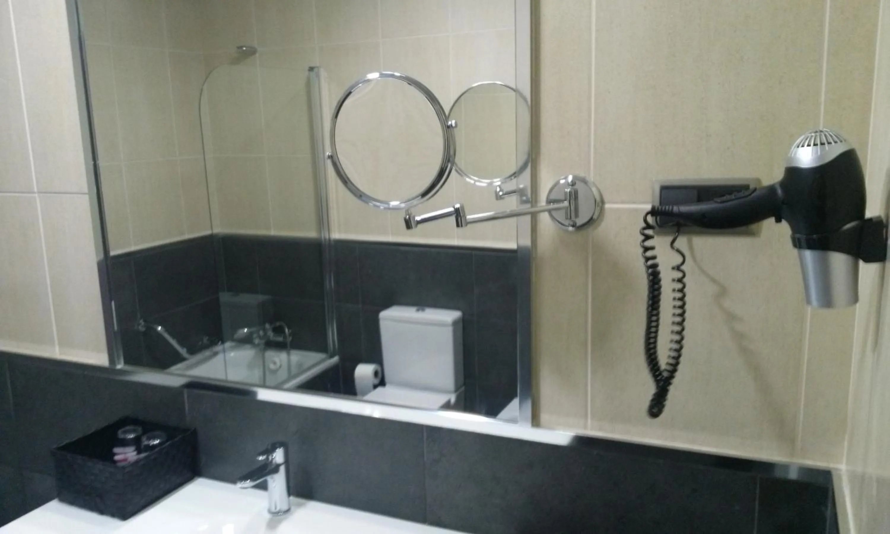 Double or Twin Room with Thermal Spa Access in Hotel Bienestar Termas De Vizela