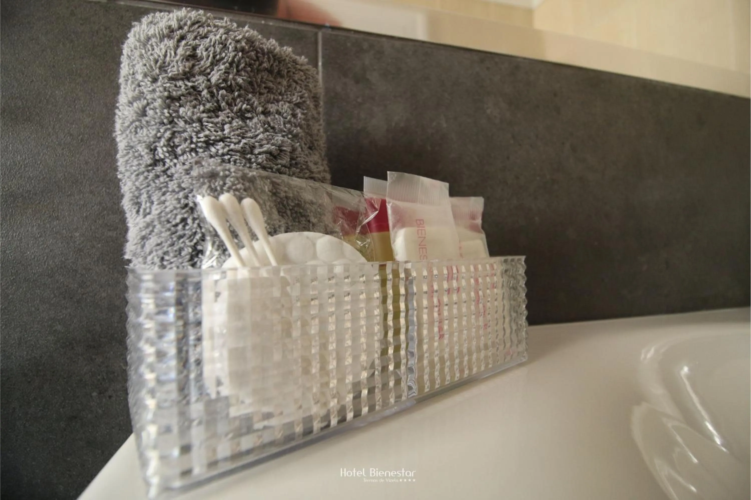 Bathroom in Hotel Bienestar Termas De Vizela