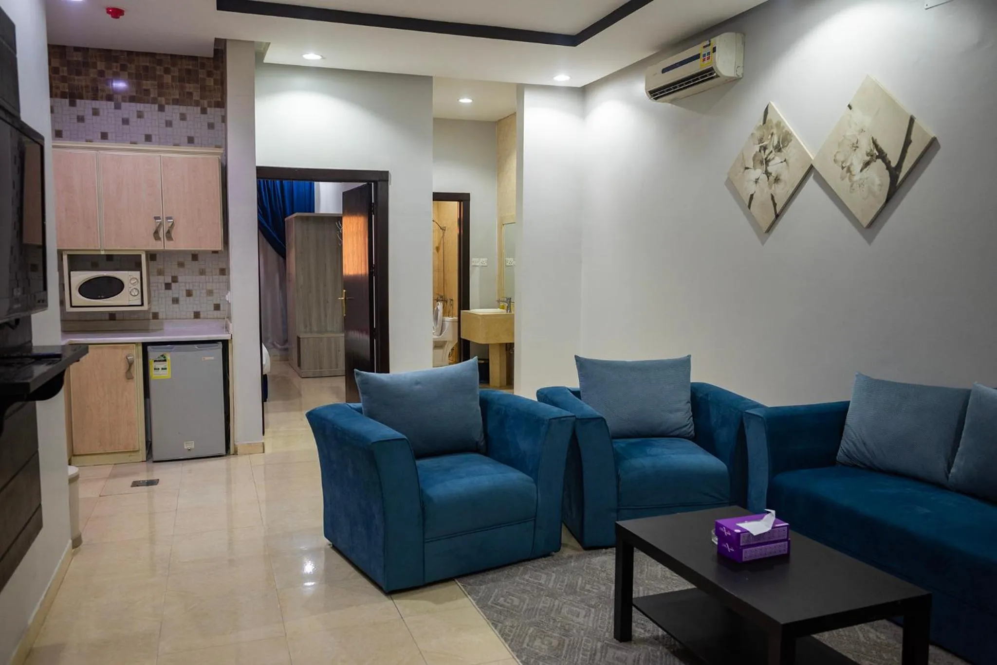 شقق أهلين للشقق المخدومة