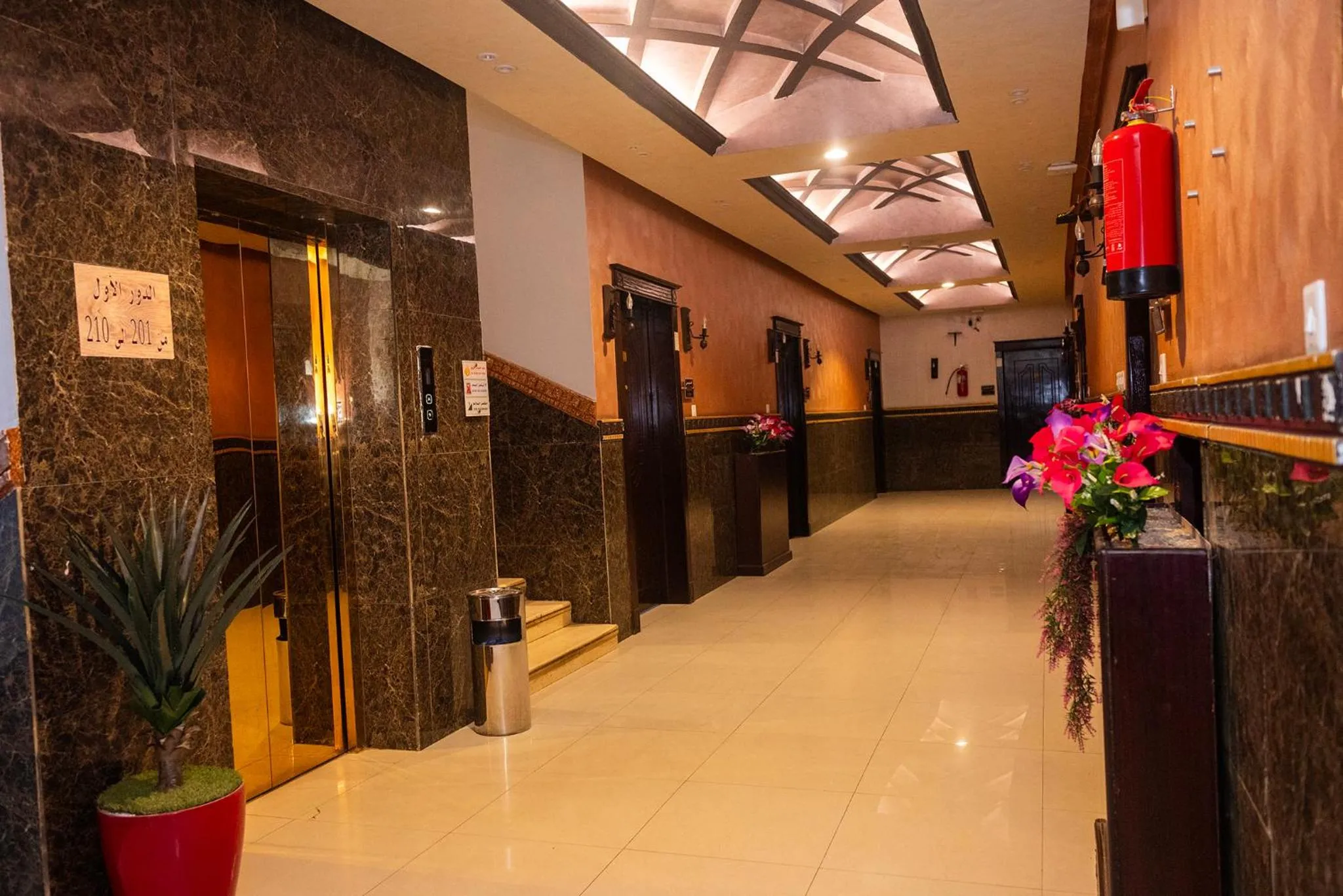 شقق أهلين للشقق المخدومة