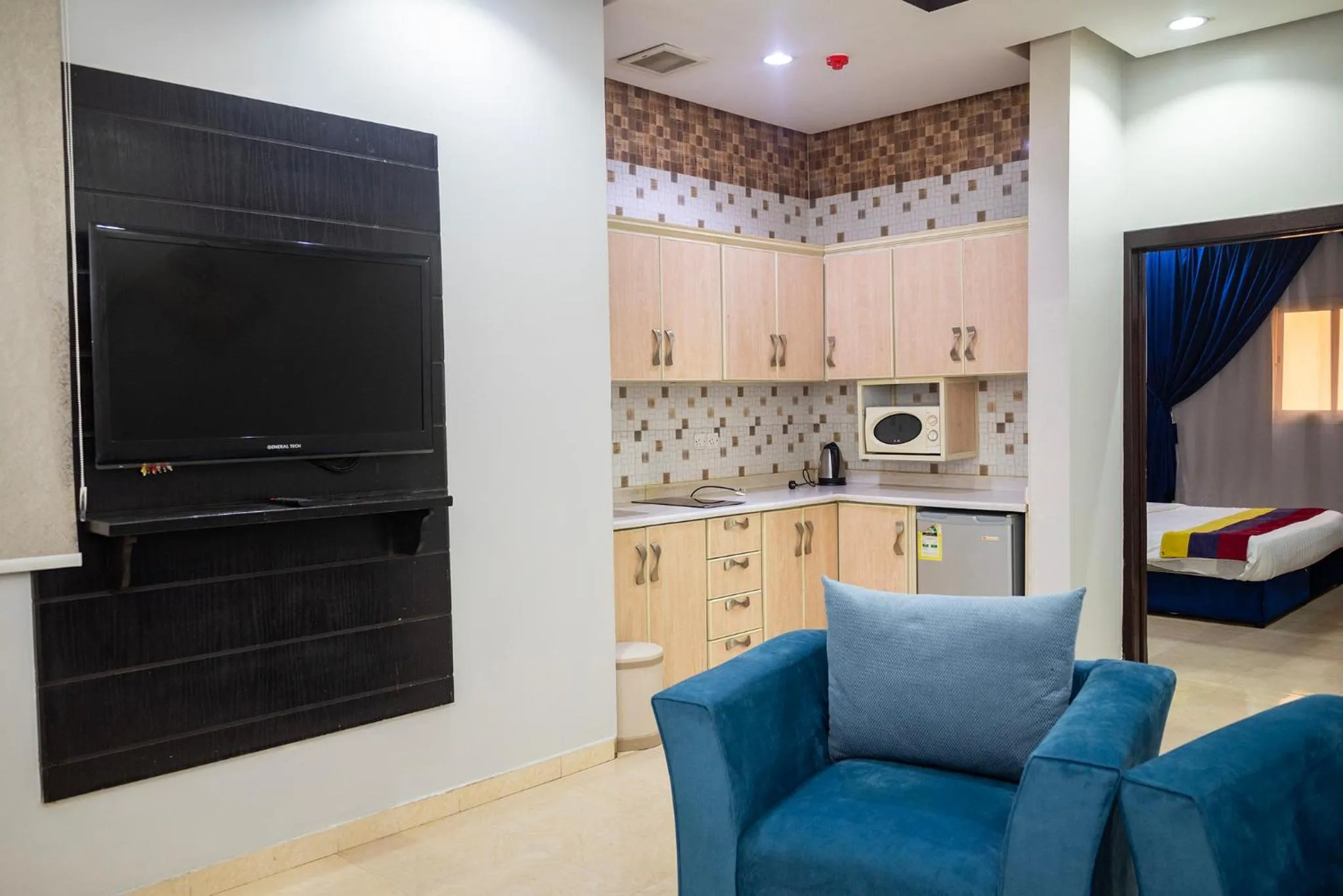 شقق أهلين للشقق المخدومة