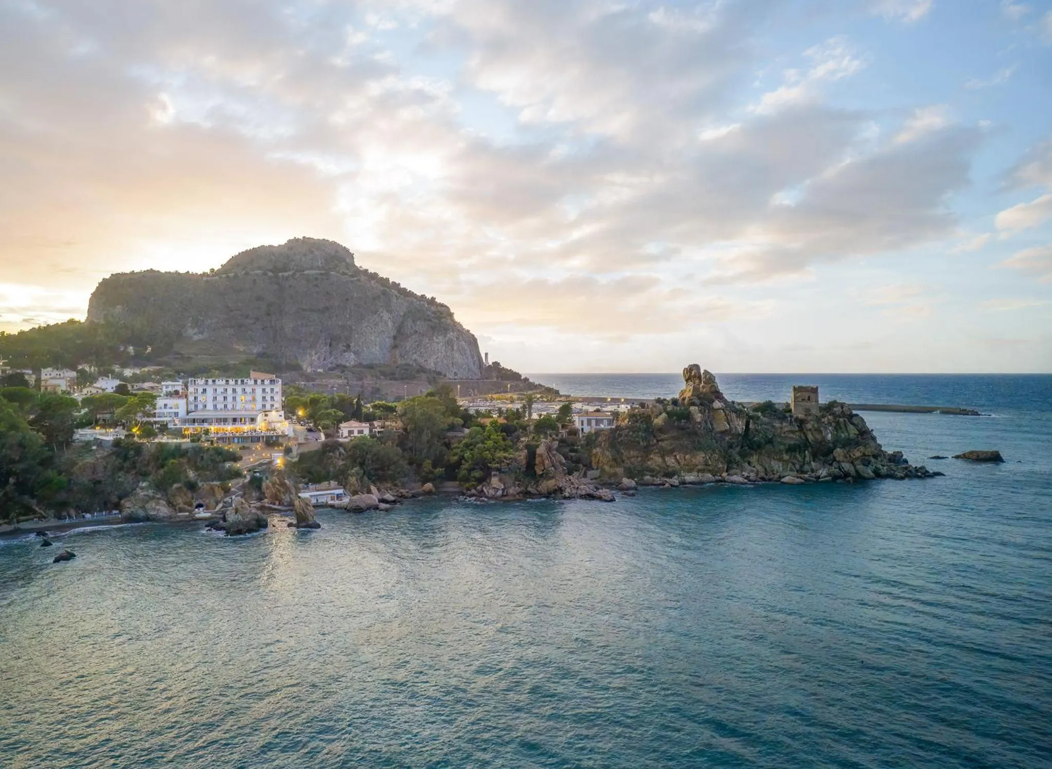 Property building in Hotel Kalura