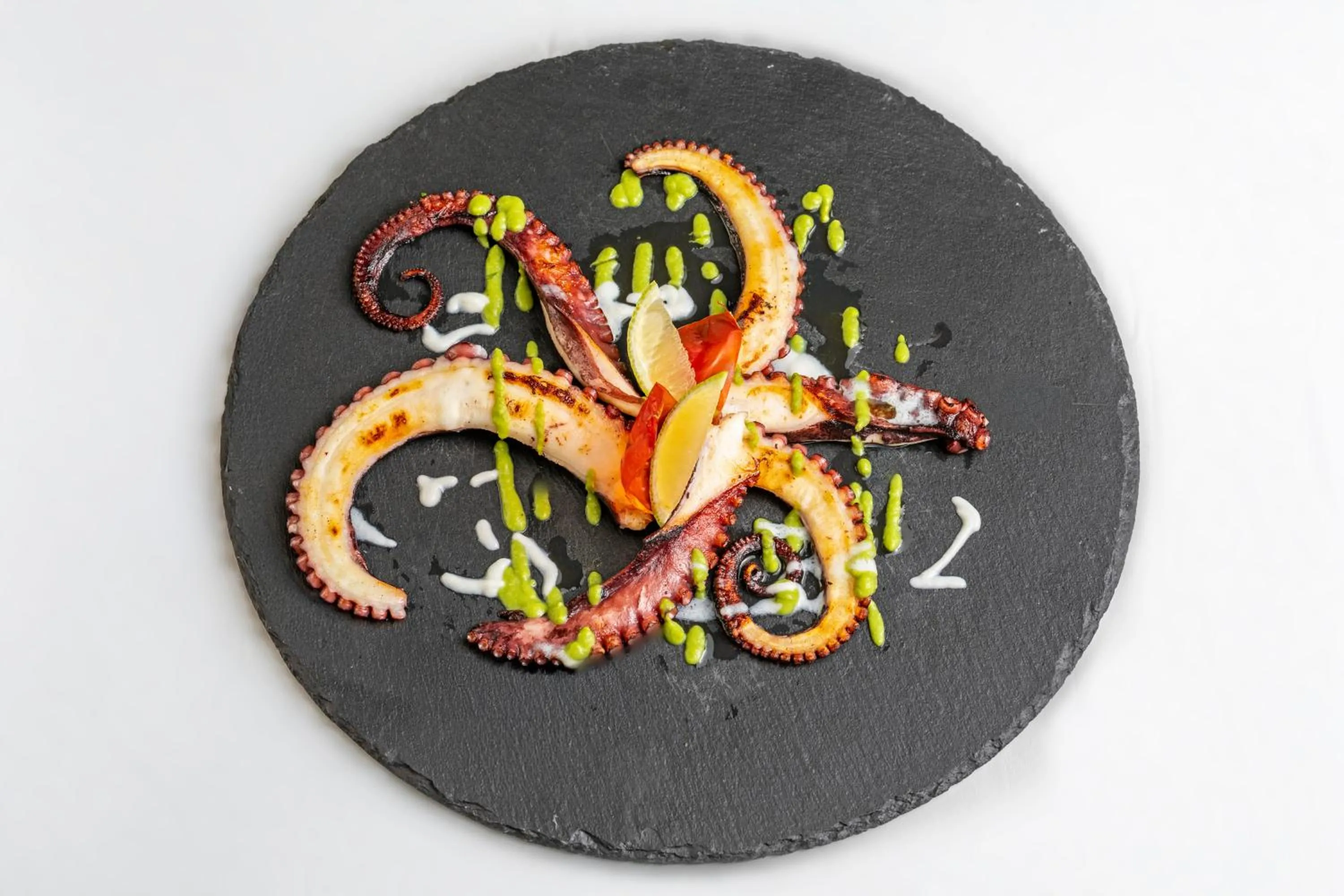 Restaurant/places to eat in Hotel Kalura