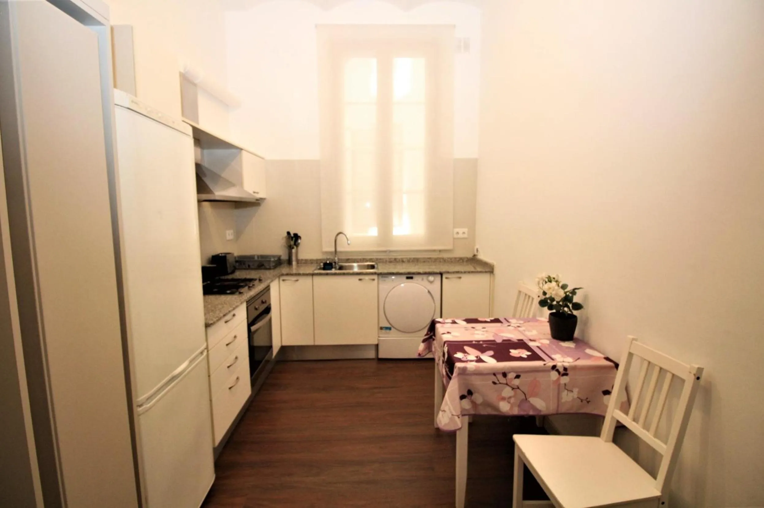 Kitchen/Kitchenette in Alojamiento Roger