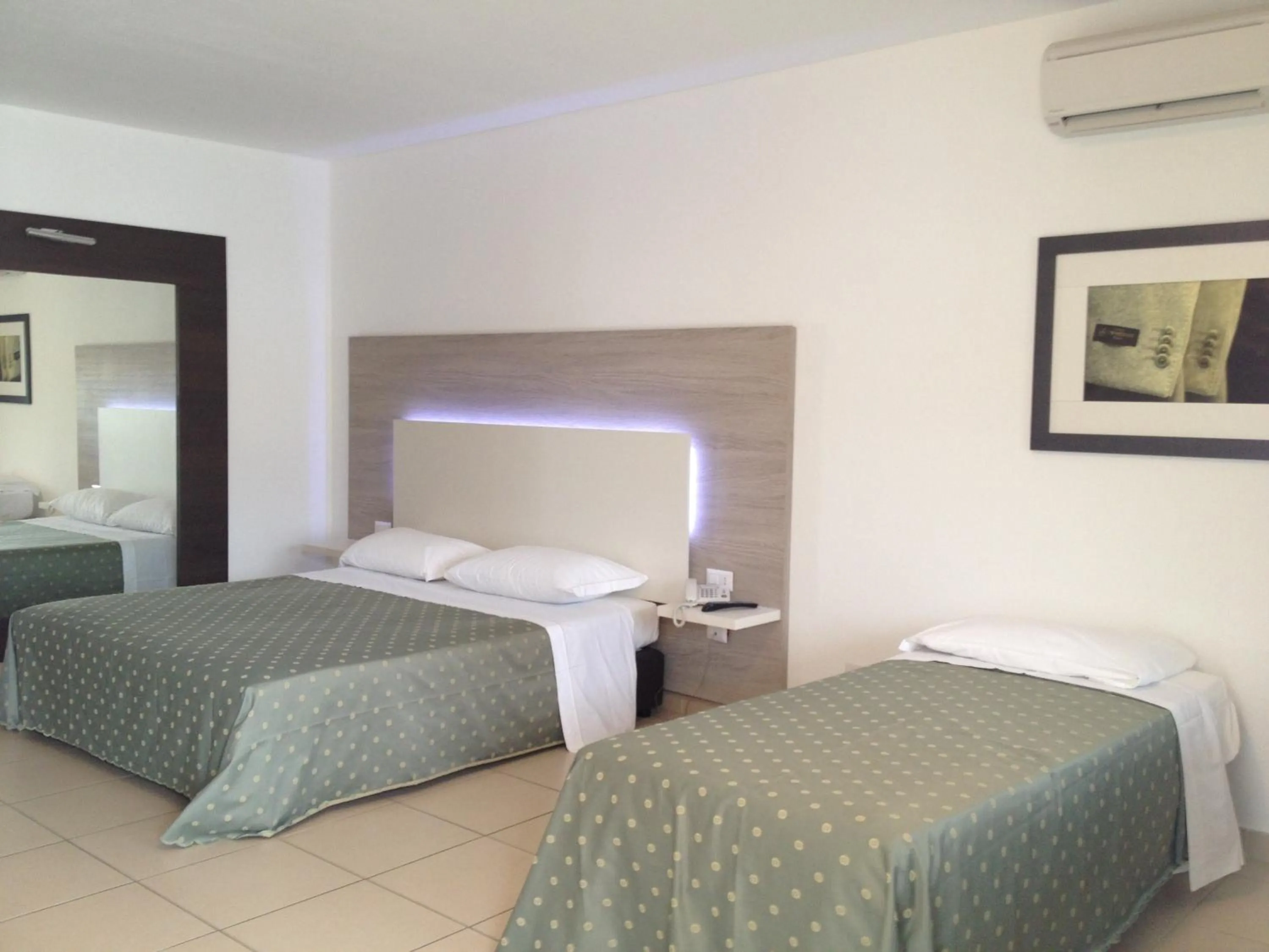 Hotel Ambrosio La Corte