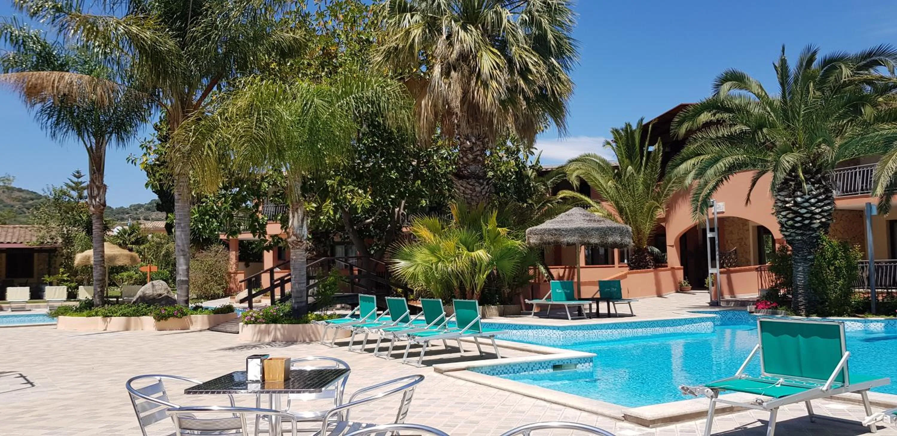 Swimming pool in Green Village Resort