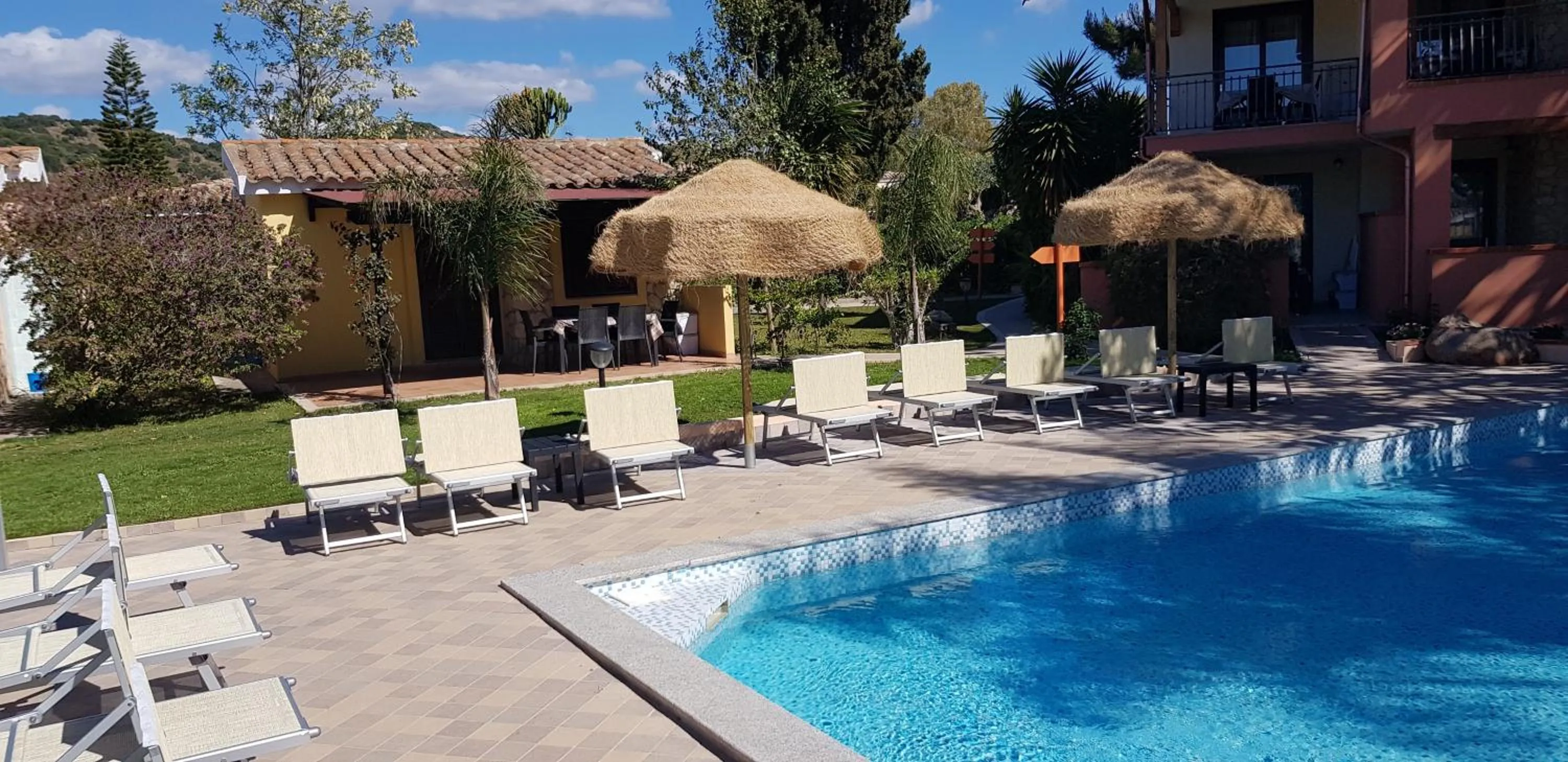 Swimming pool in Green Village Resort