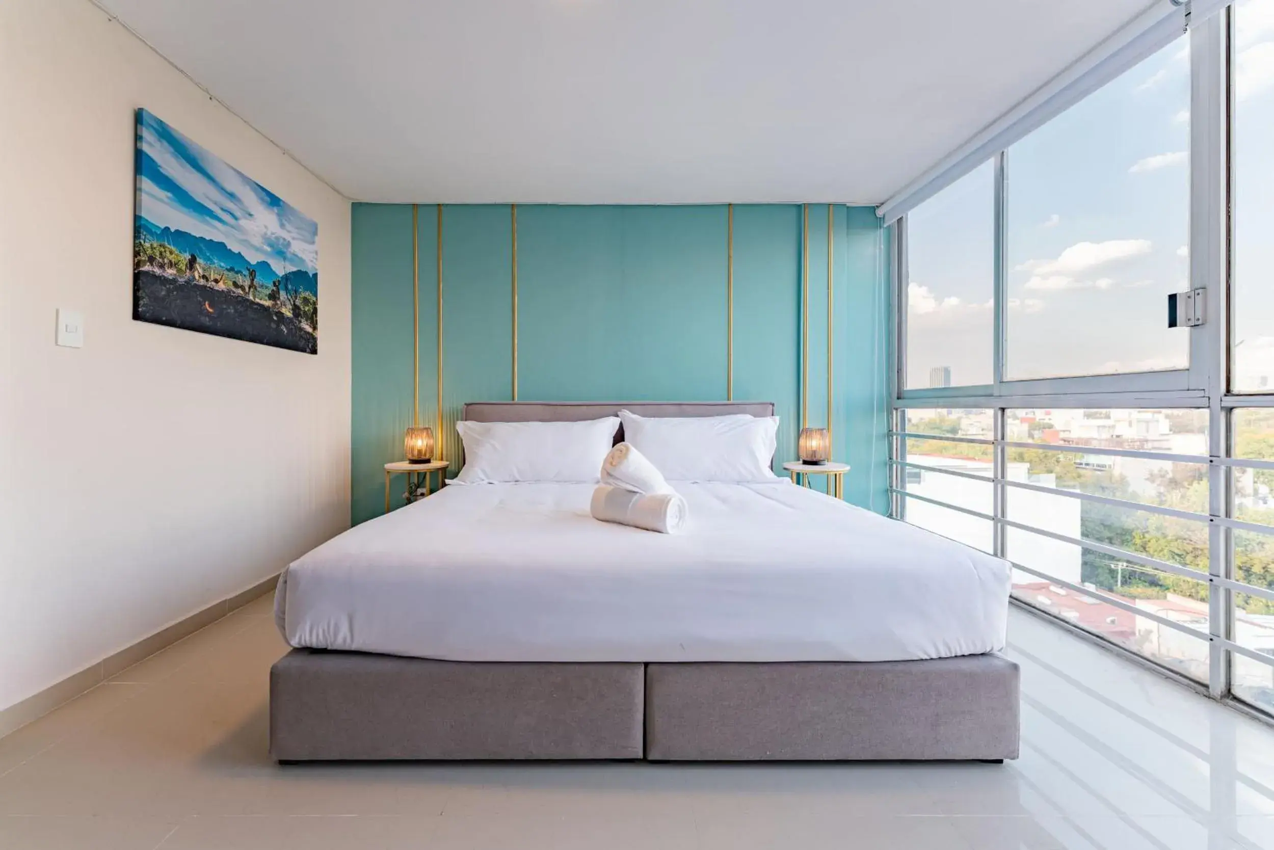 Three-Bedroom Apartment with Balcony in Hipódromo Condesa Apartments by VH Three-Bedroom Apartment with Balcony in Hipódromo Condesa Apartments by VH