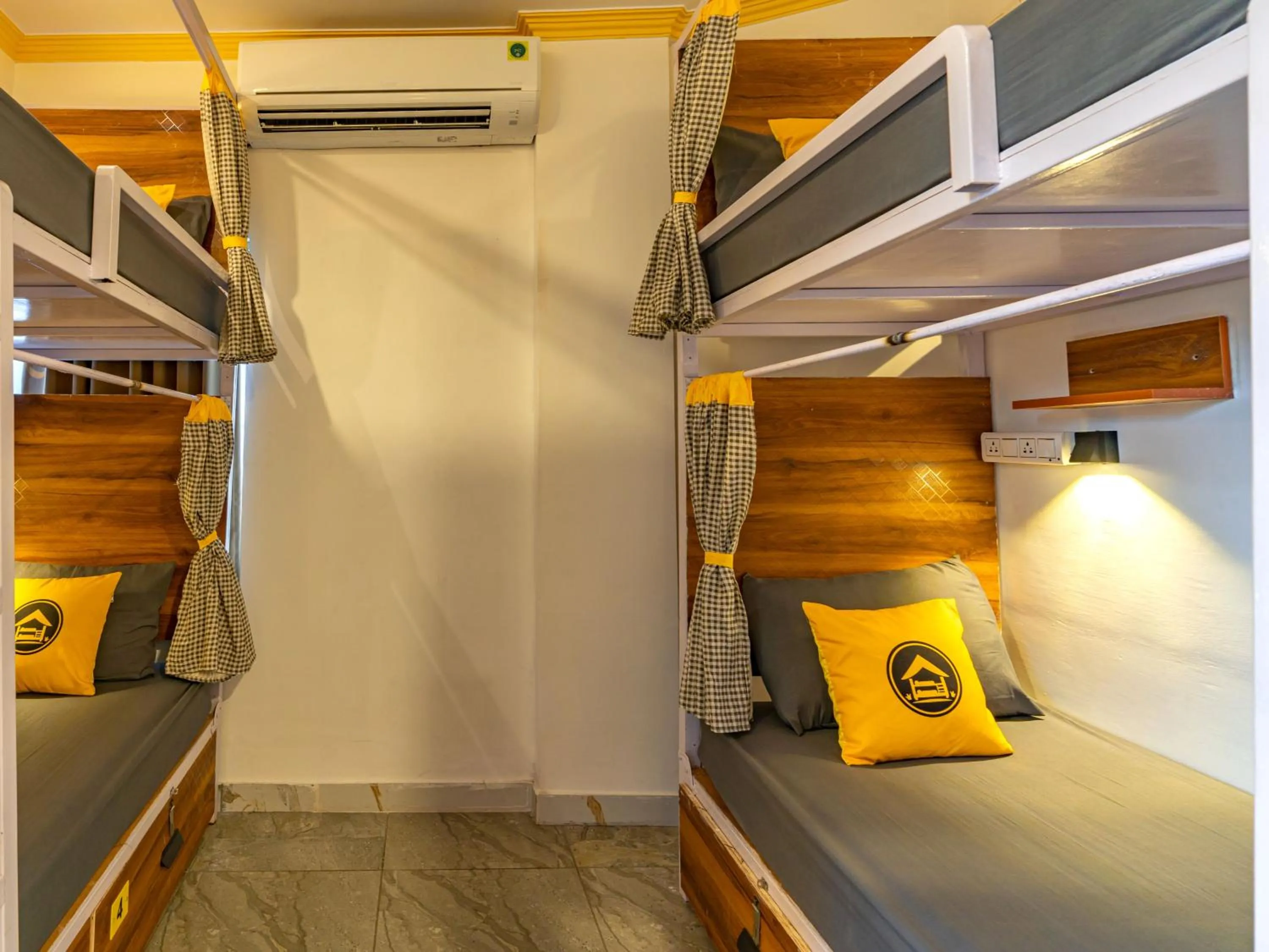 Photo of the whole room, Bed in The Hosteller Rishikesh, Upper Tapovan