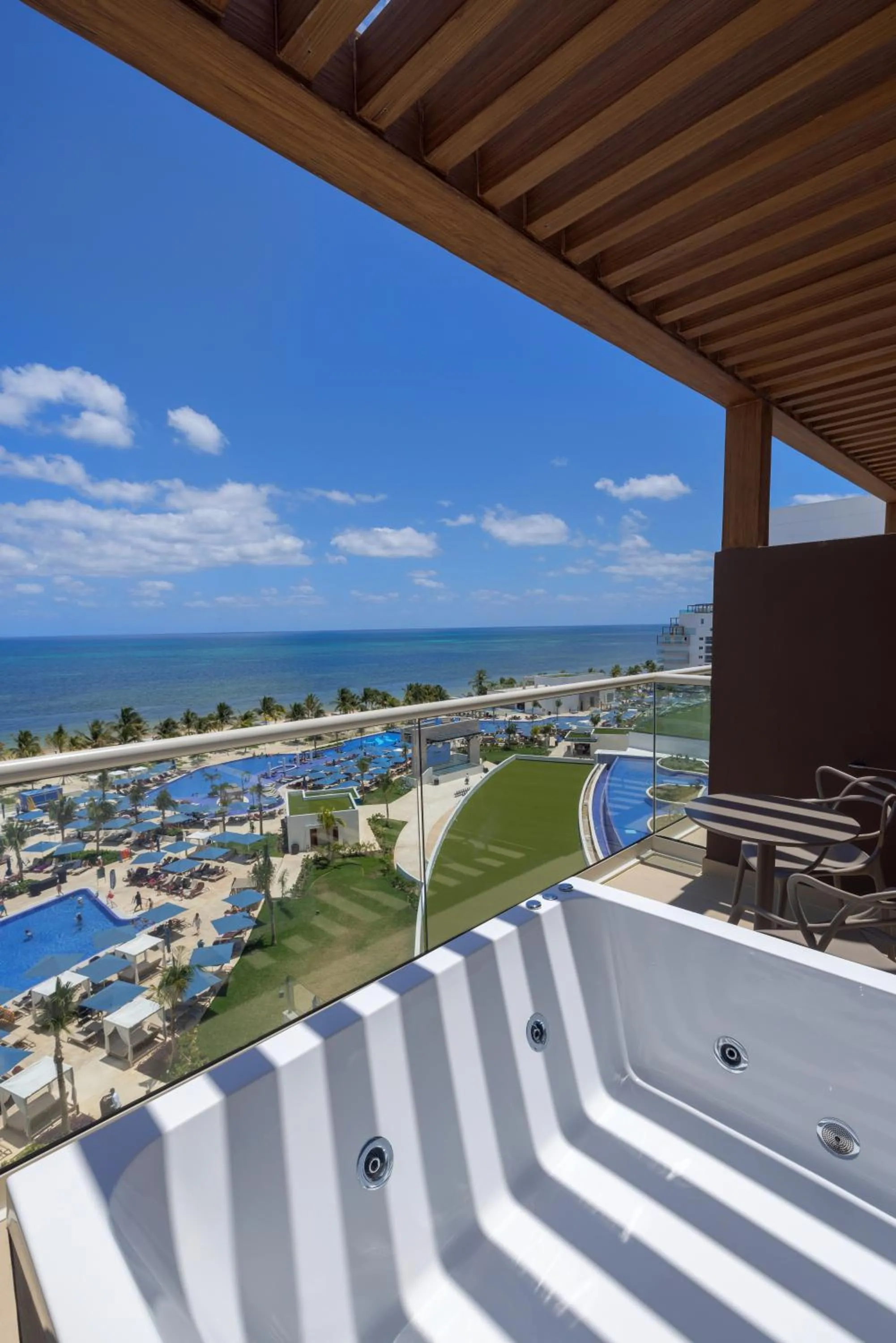 Balcony/Terrace in Royalton Splash Riviera Cancun, An Autograph Collection All-Inclusive Resort