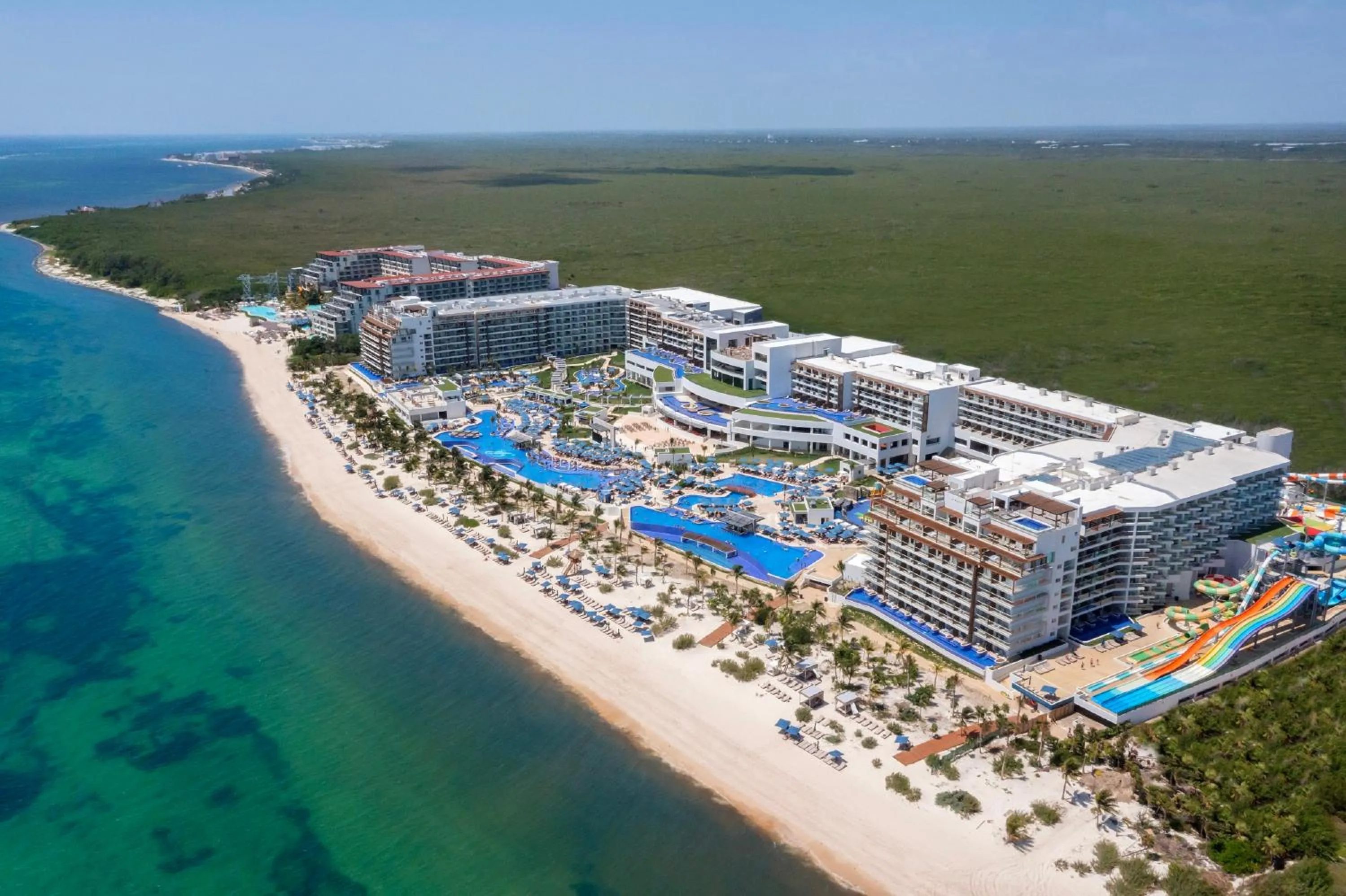 Property building in Royalton Splash Riviera Cancun, An Autograph Collection All-Inclusive Resort