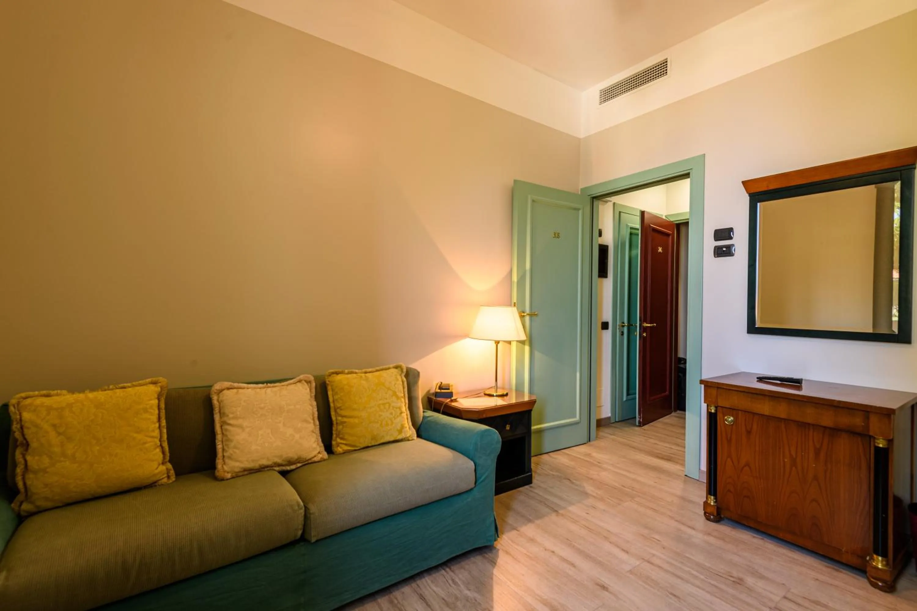 Seating area in Villa Kinzica