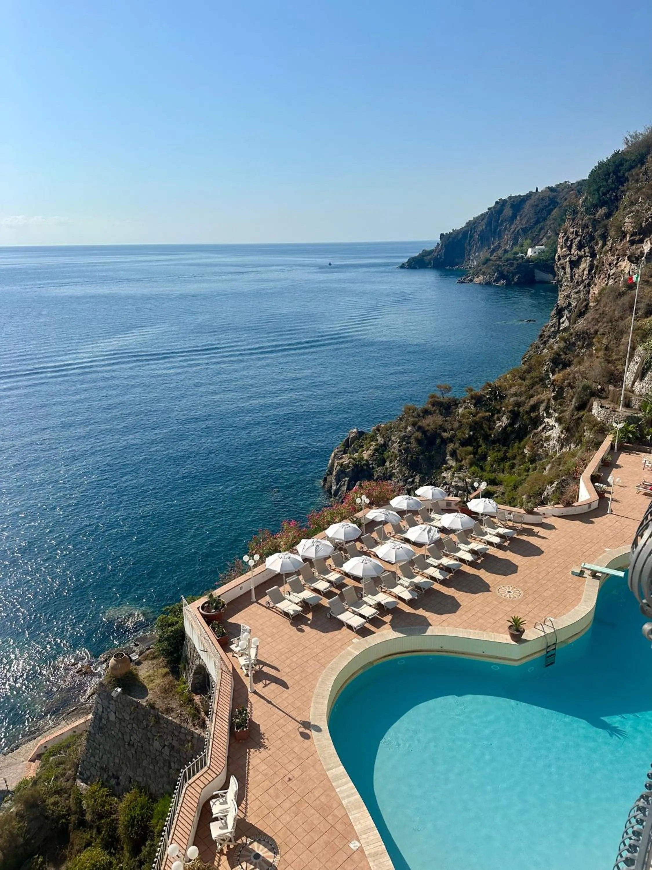 Day in Hotel Carasco