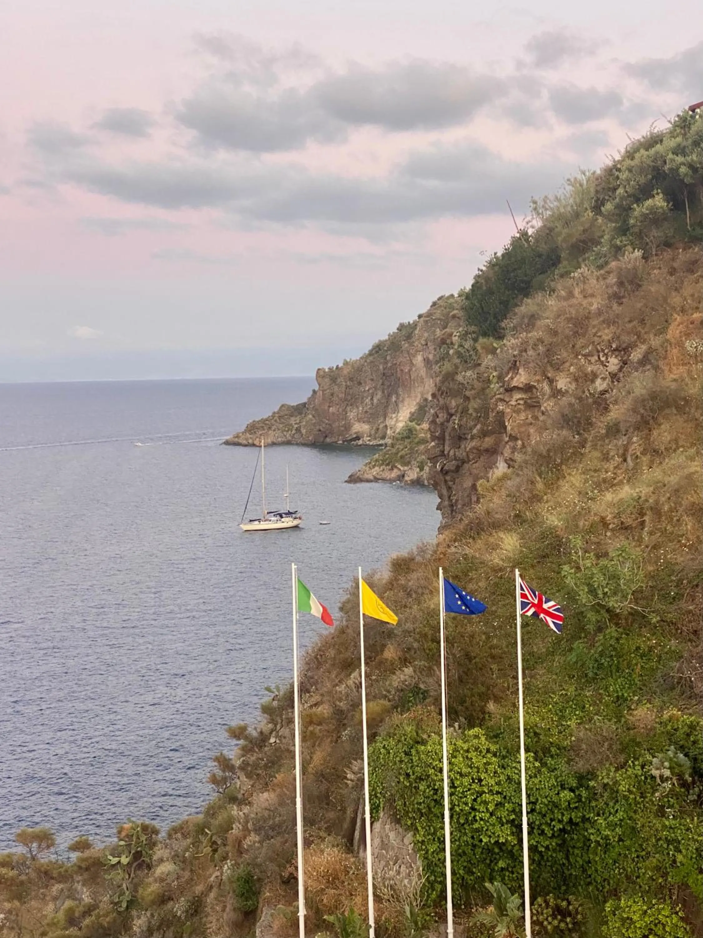 Day in Hotel Carasco