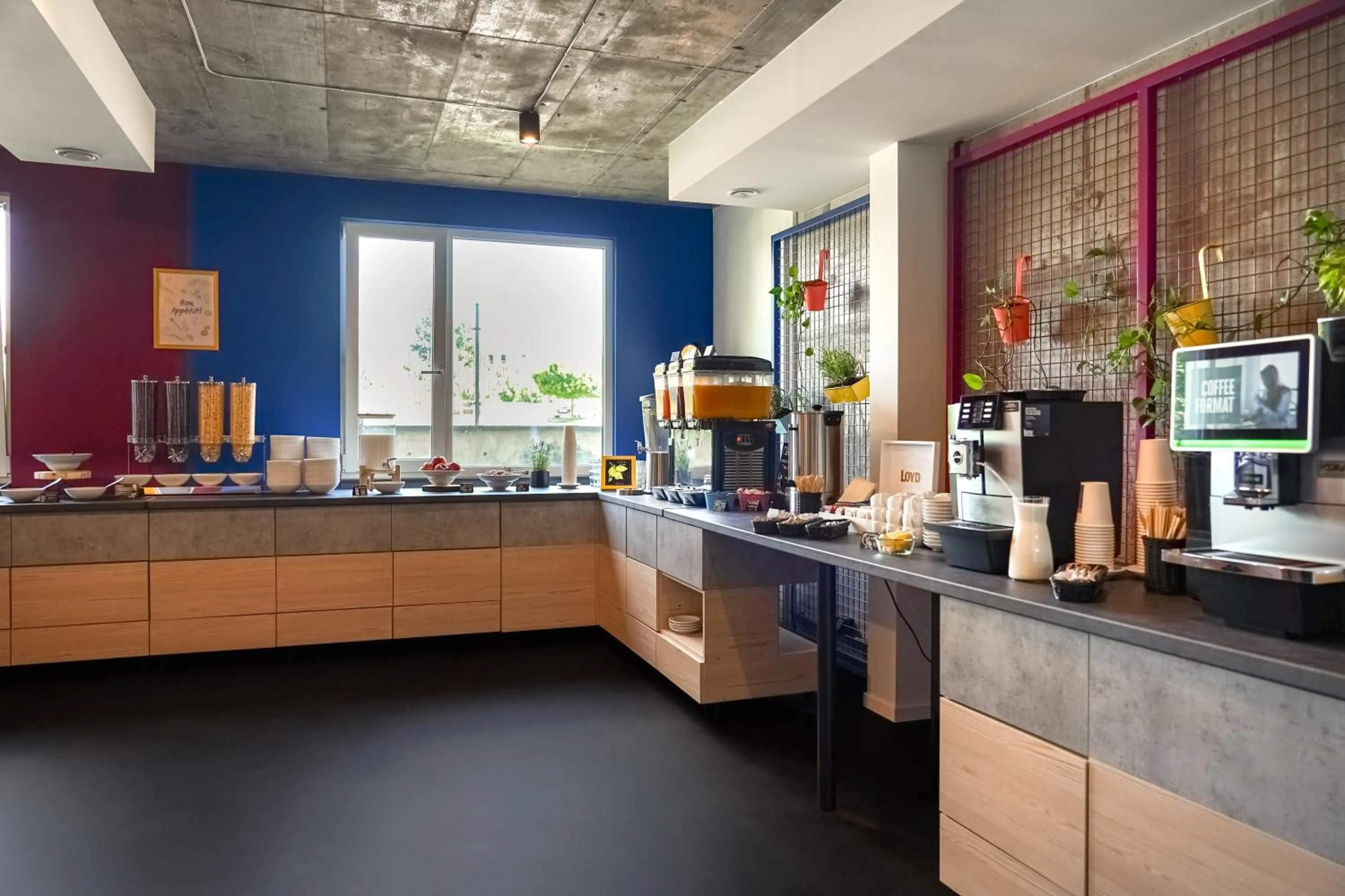 Breakfast in Easy One Premium Art