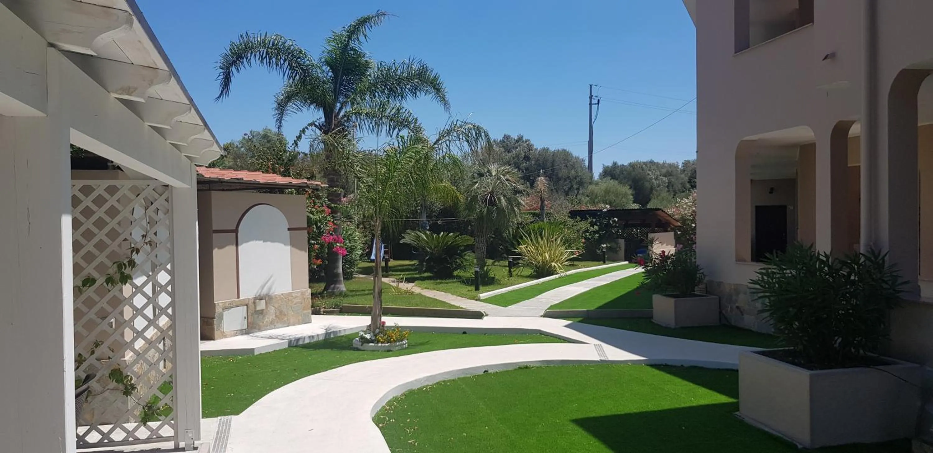 Garden in Palm Village