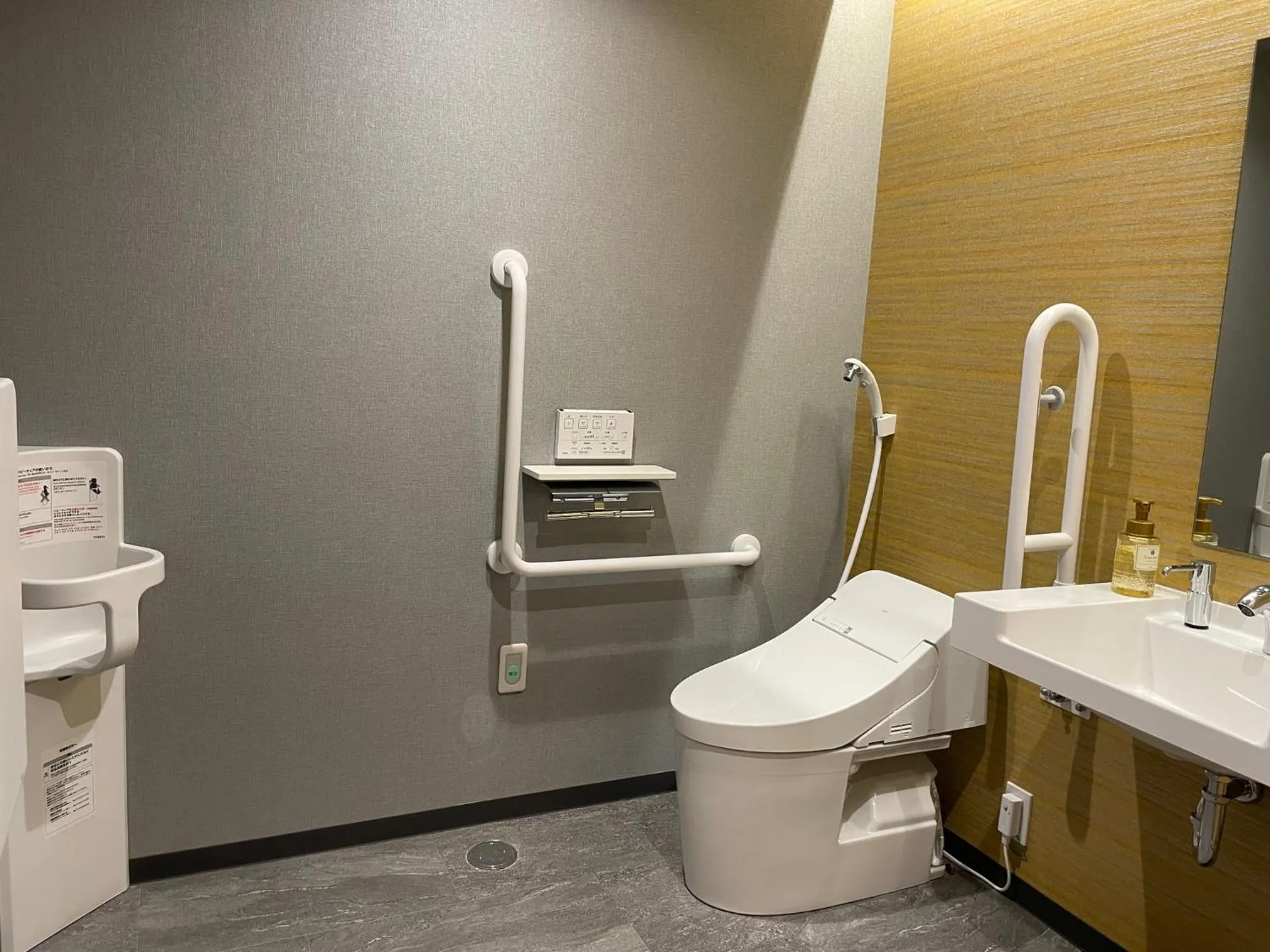 Facility for disabled guests in KOKO HOTEL Residence Asakusa Tawaramachi
