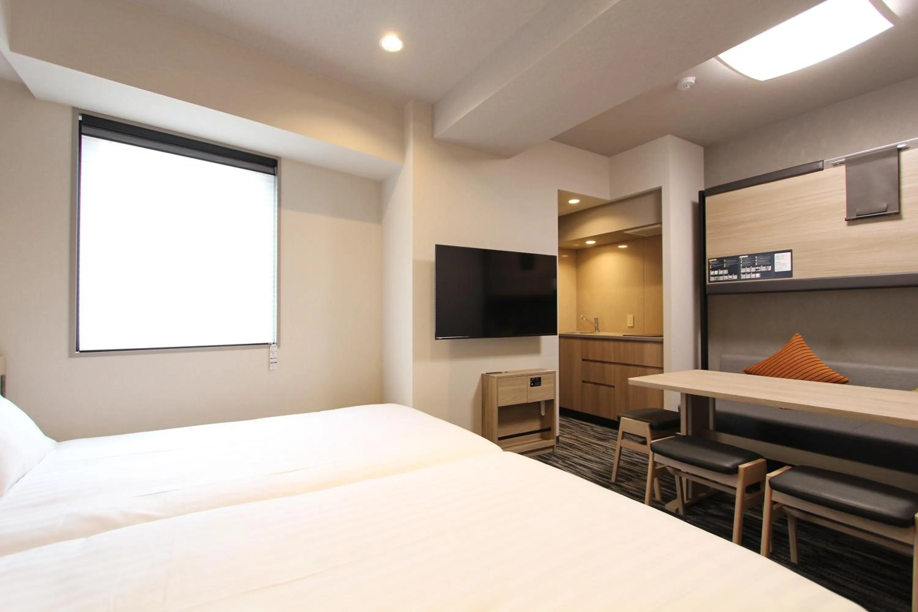 Photo of the whole room, Bed in KOKO HOTEL Residence Asakusa Tawaramachi