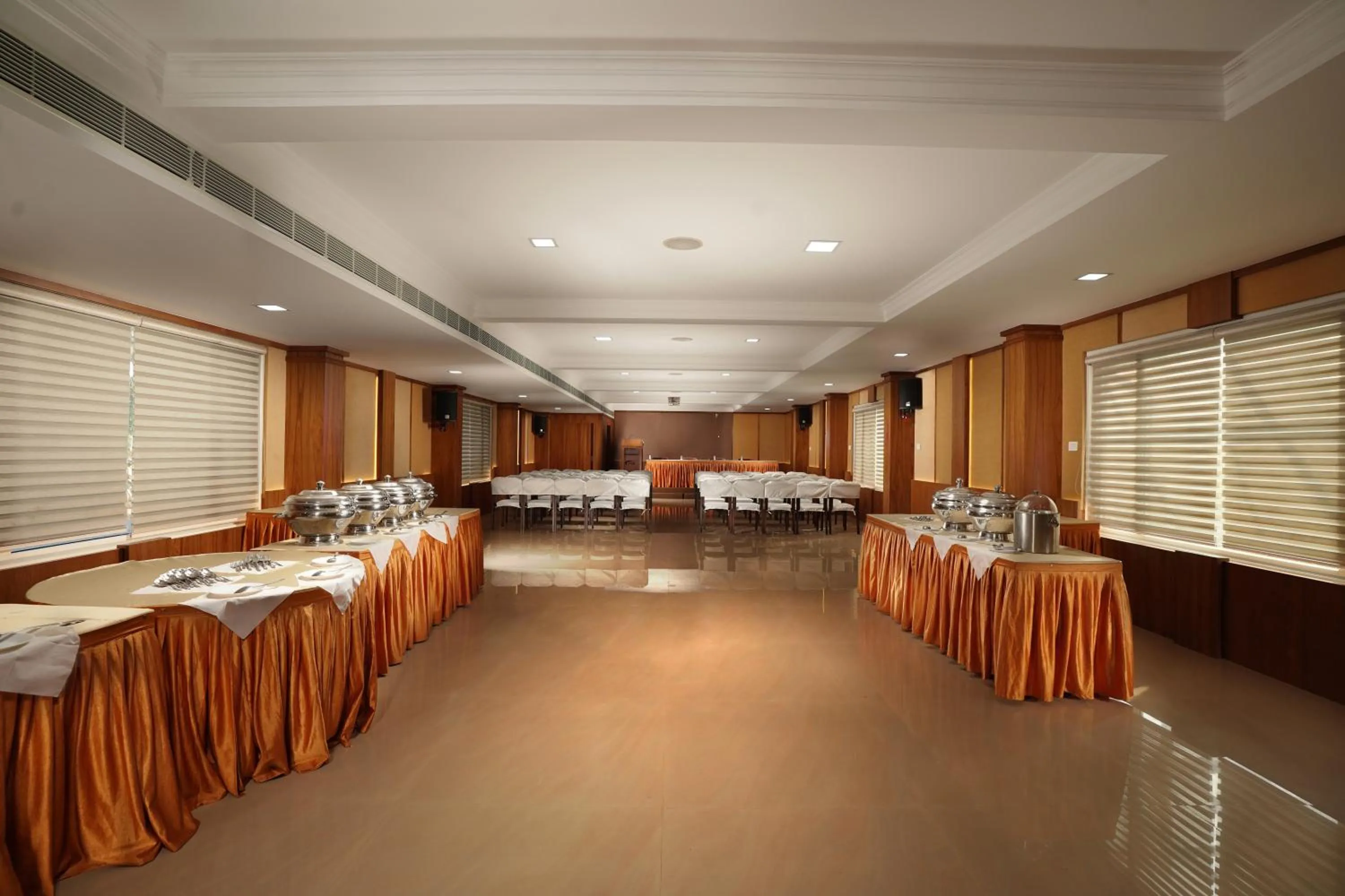 Banquet/Function facilities in TGR SUITES