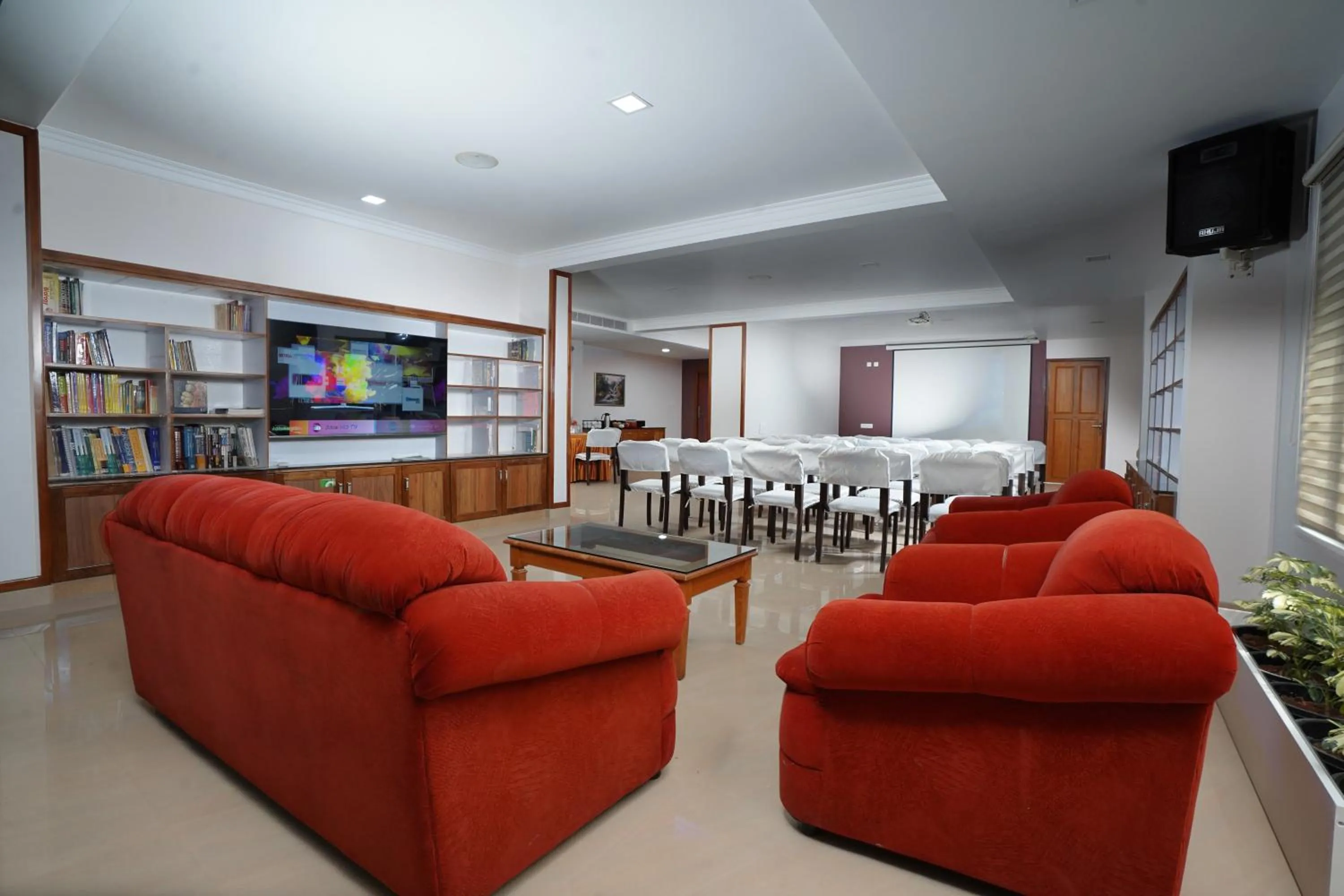 Banquet/Function facilities in TGR SUITES