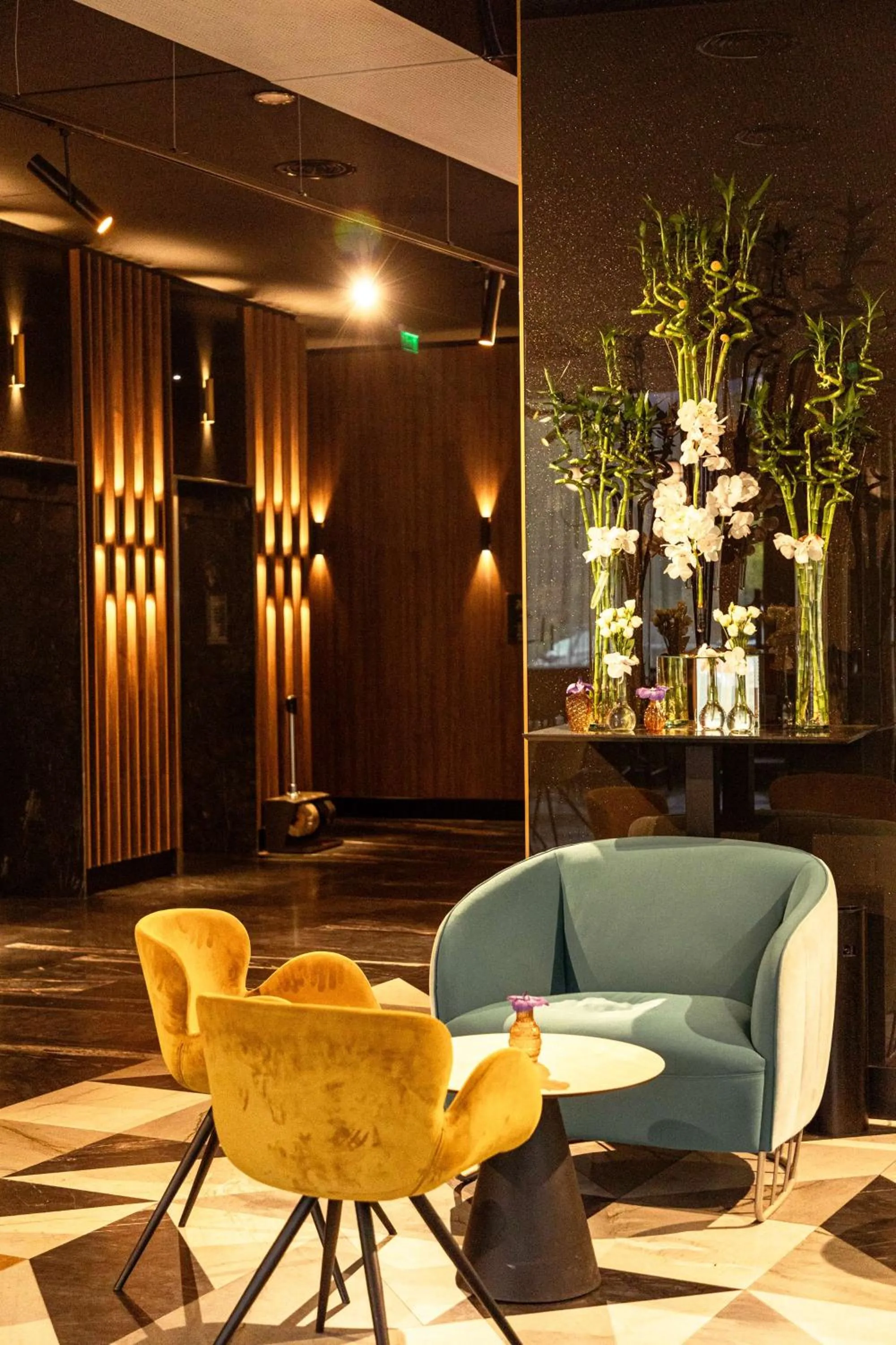 Lobby or reception in Radisson Blu Aurum Hotel, Brasov