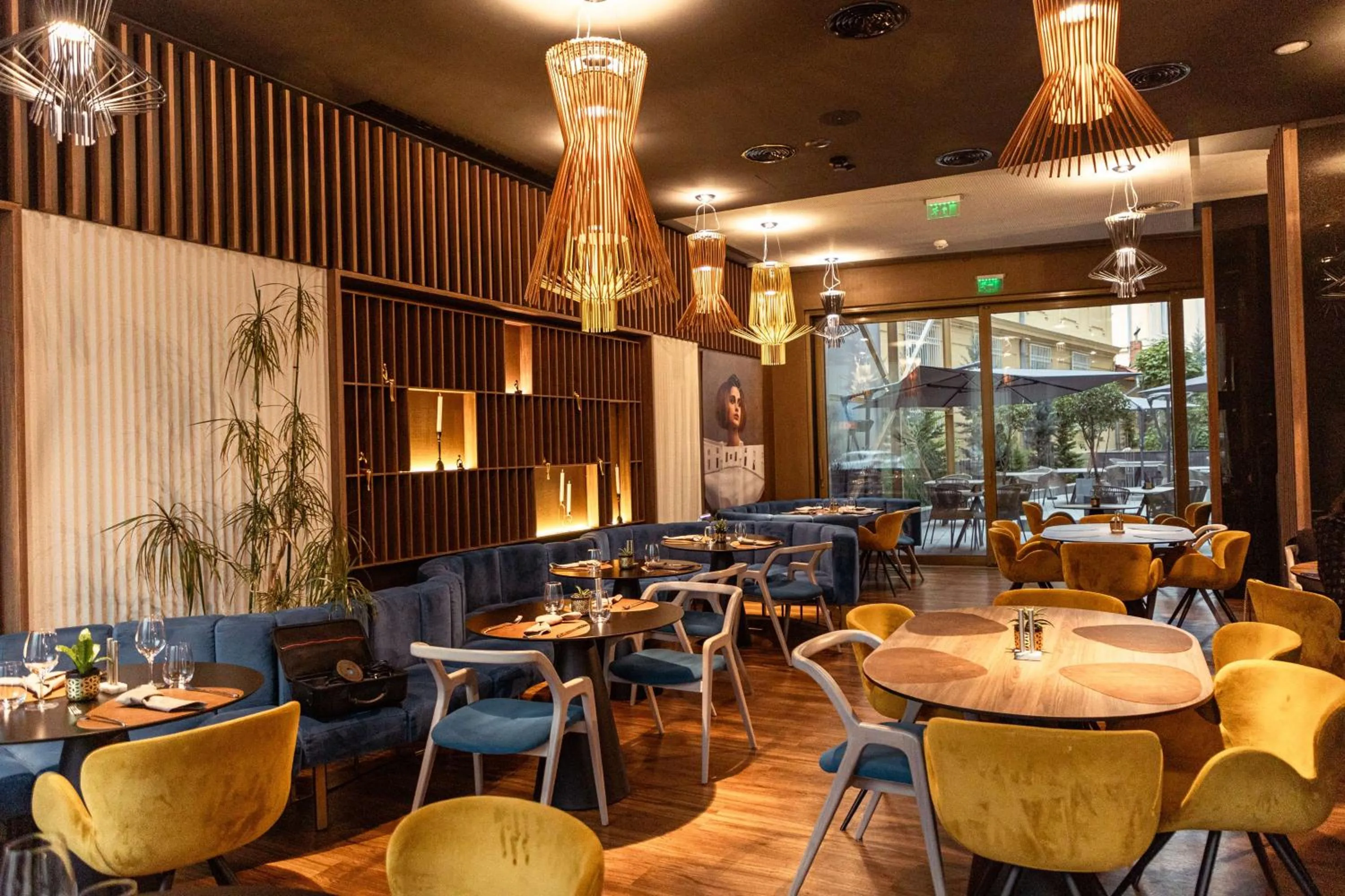 Restaurant/places to eat in Radisson Blu Aurum Hotel, Brasov