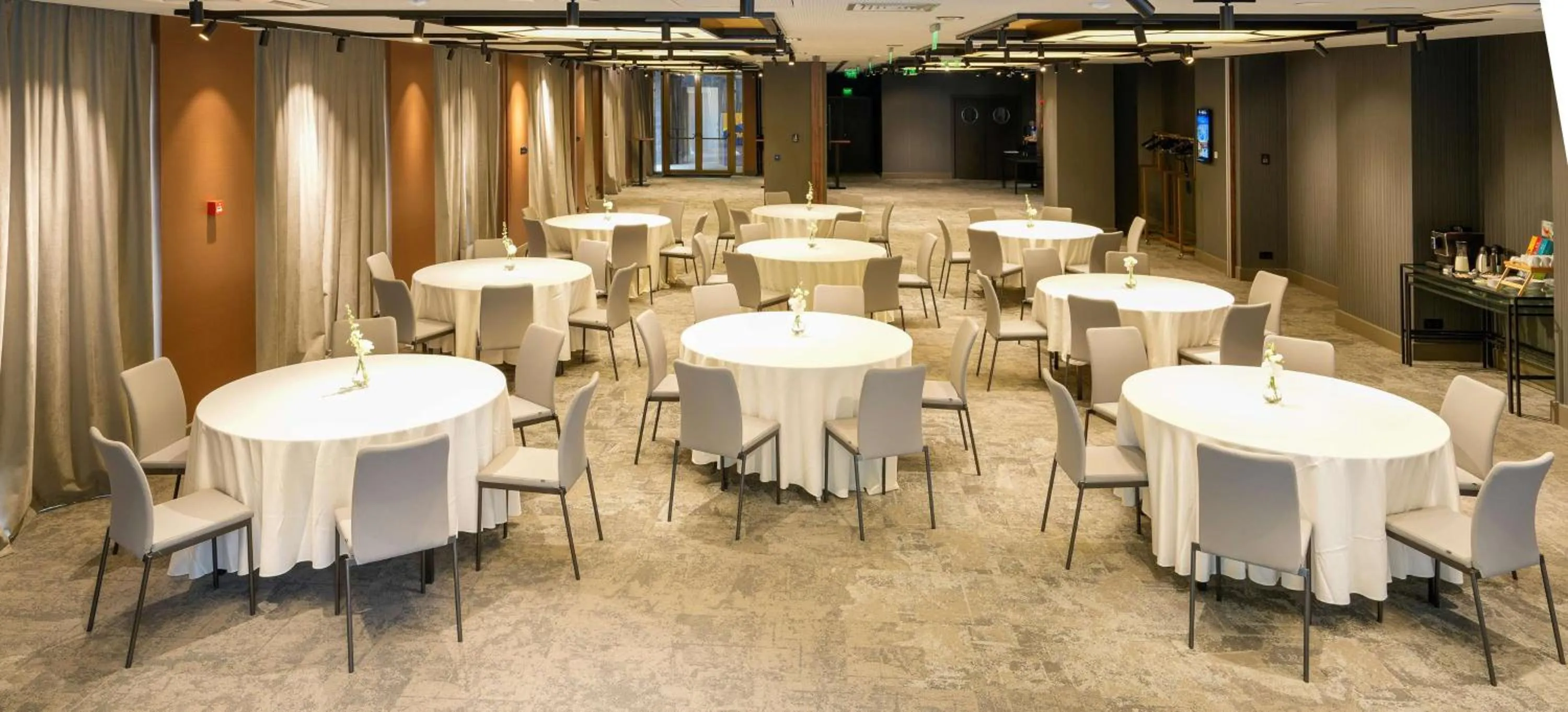 Meeting/conference room in Radisson Blu Aurum Hotel, Brasov