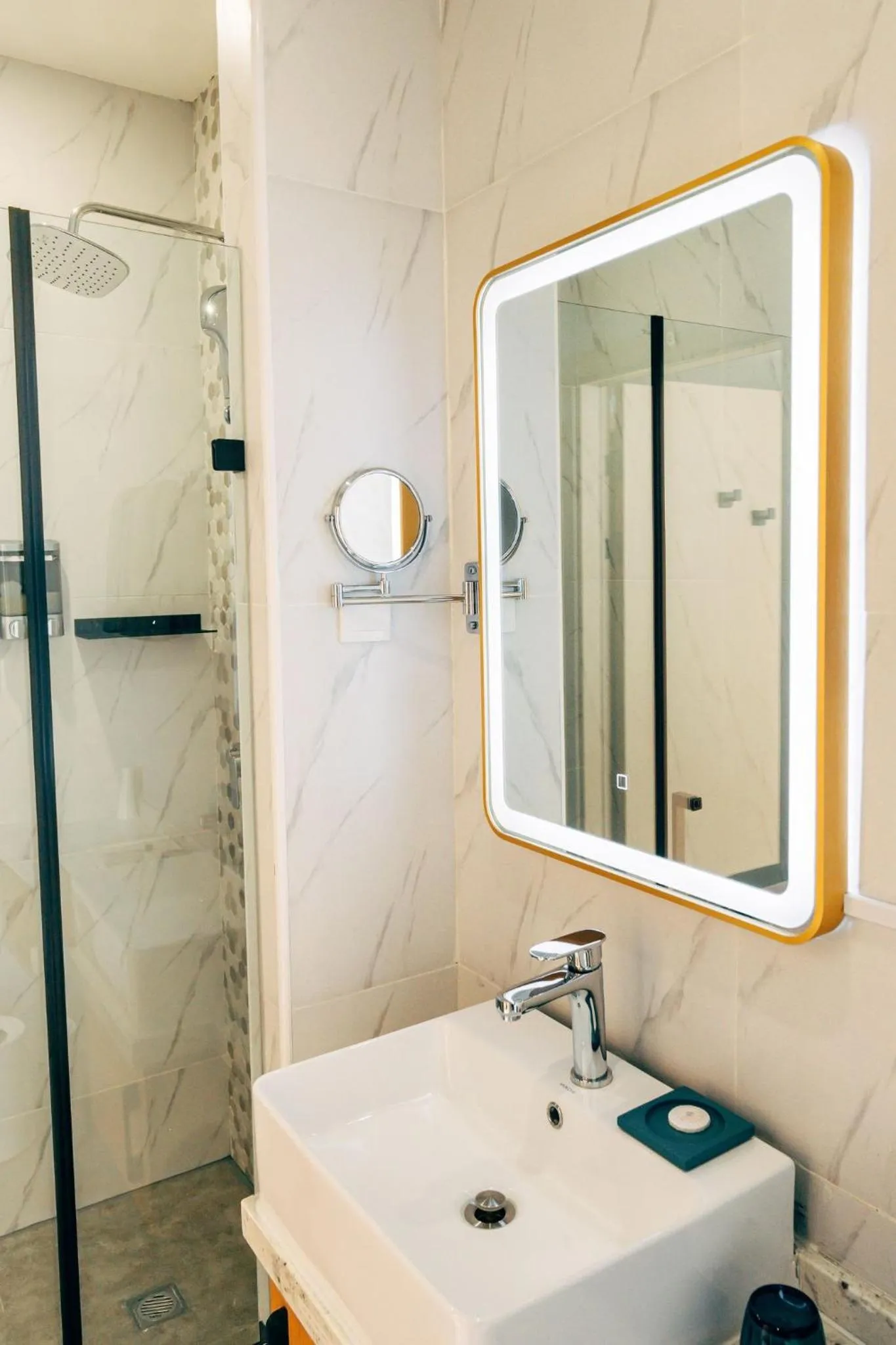 Shower in MIllennium Plaza Hotel & Mall Ulaanbaatar