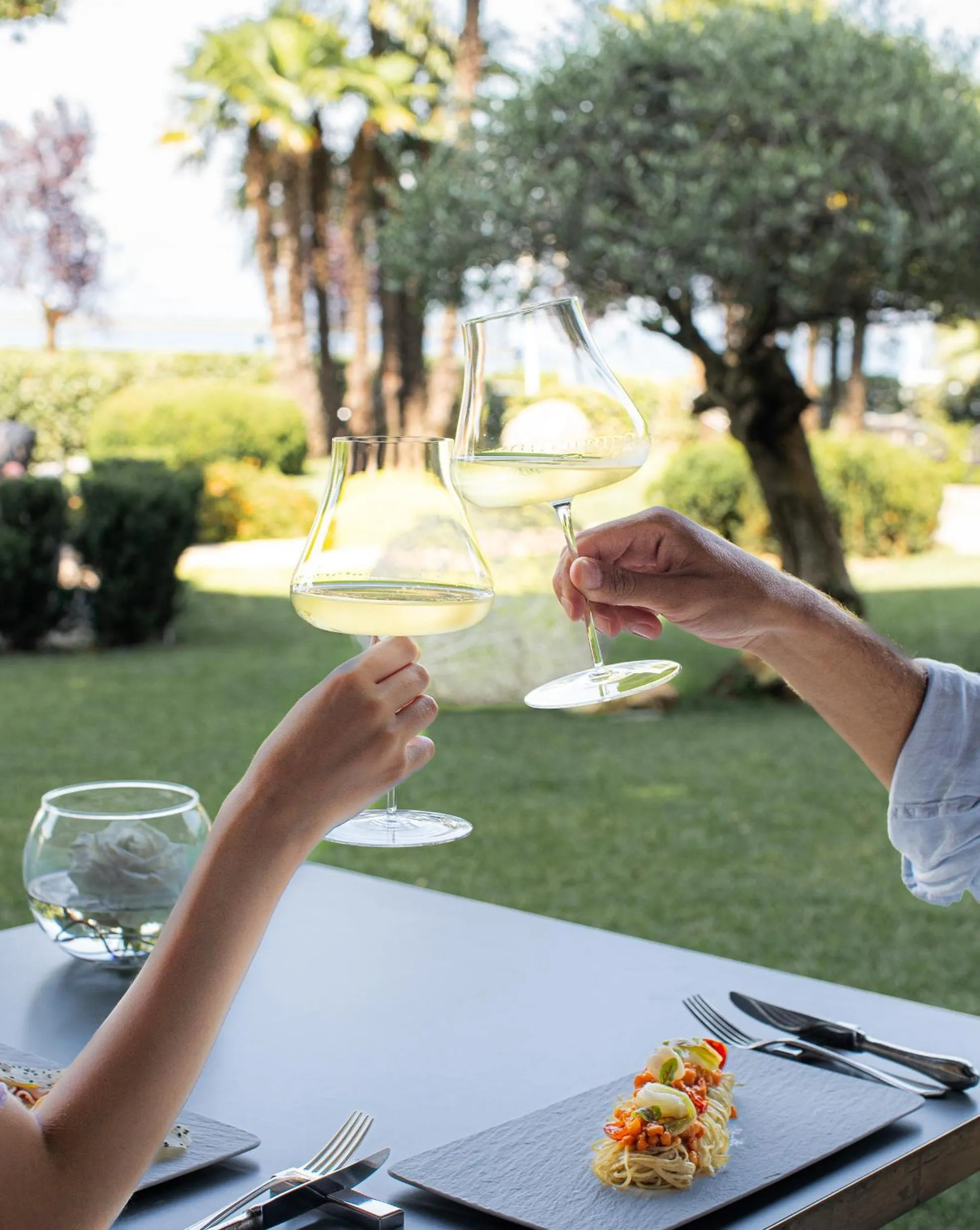 Restaurant/places to eat in Hotel La Palma