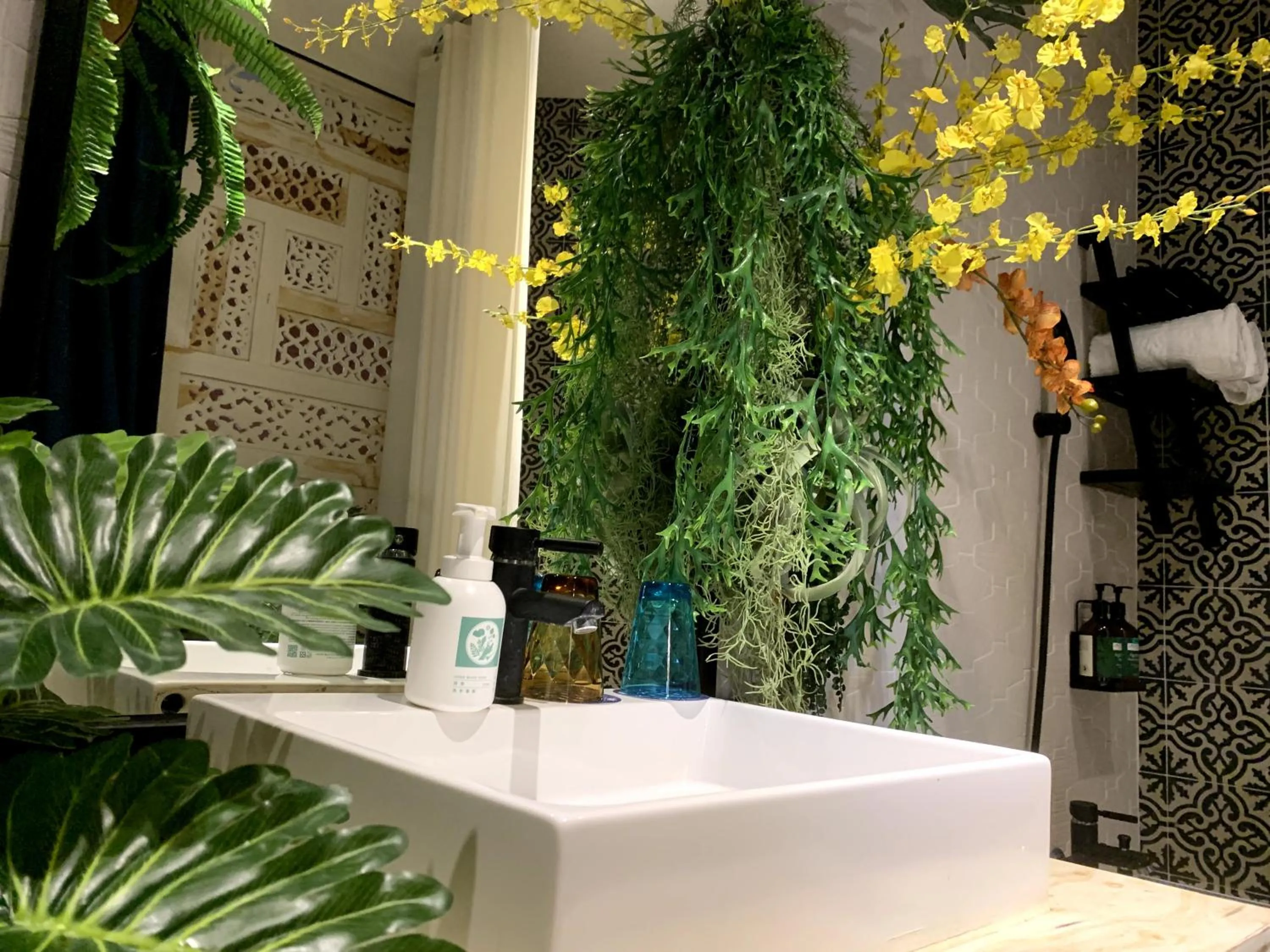 Bathroom in Anna King Hotel