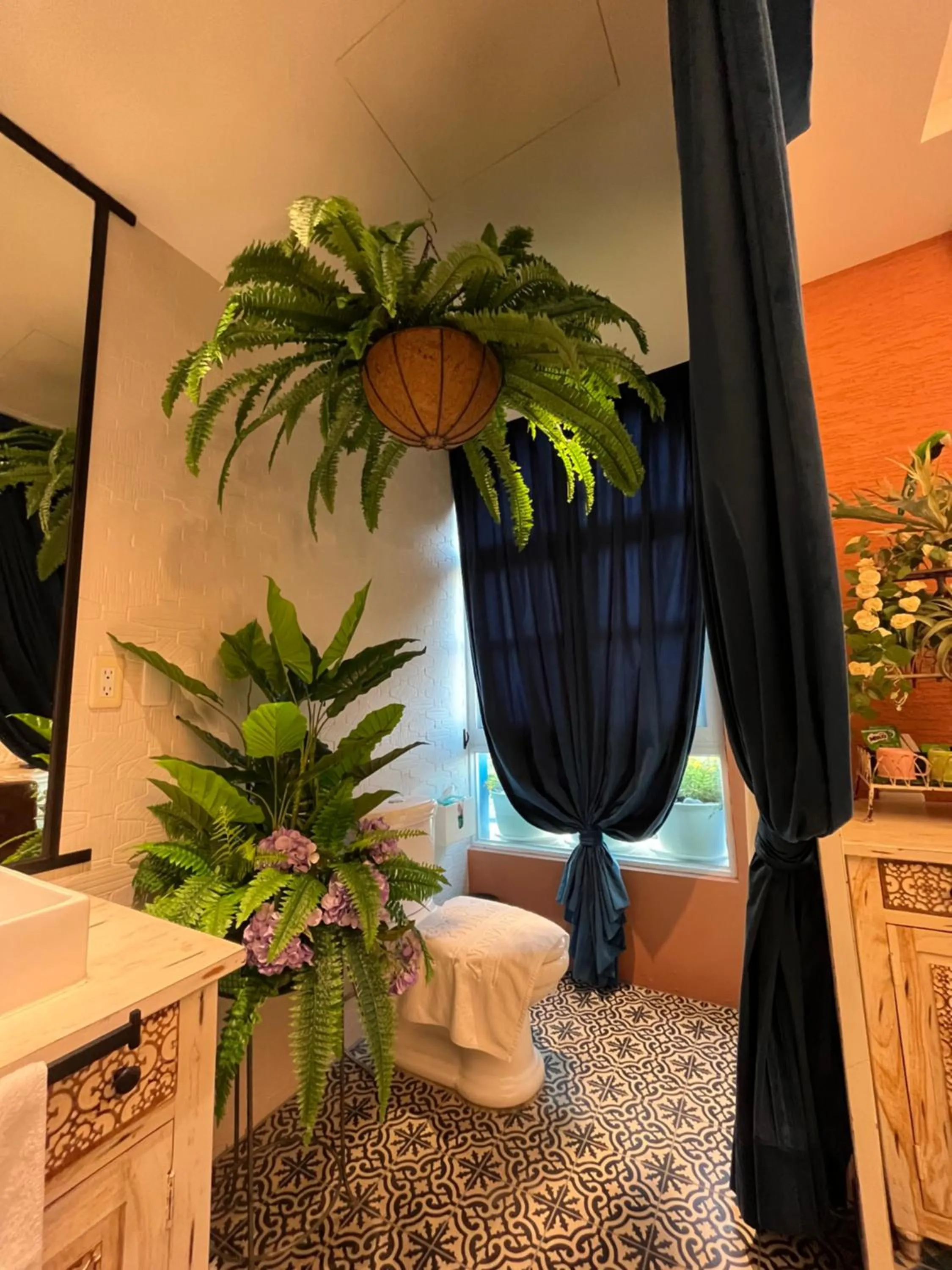 Bathroom in Anna King Hotel