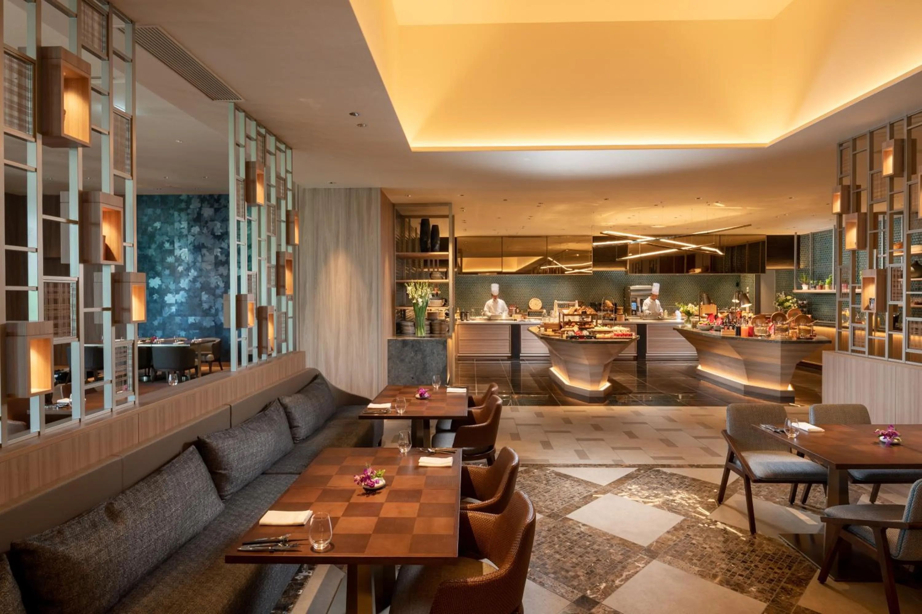 Restaurant/places to eat in Hilton Hiroshima