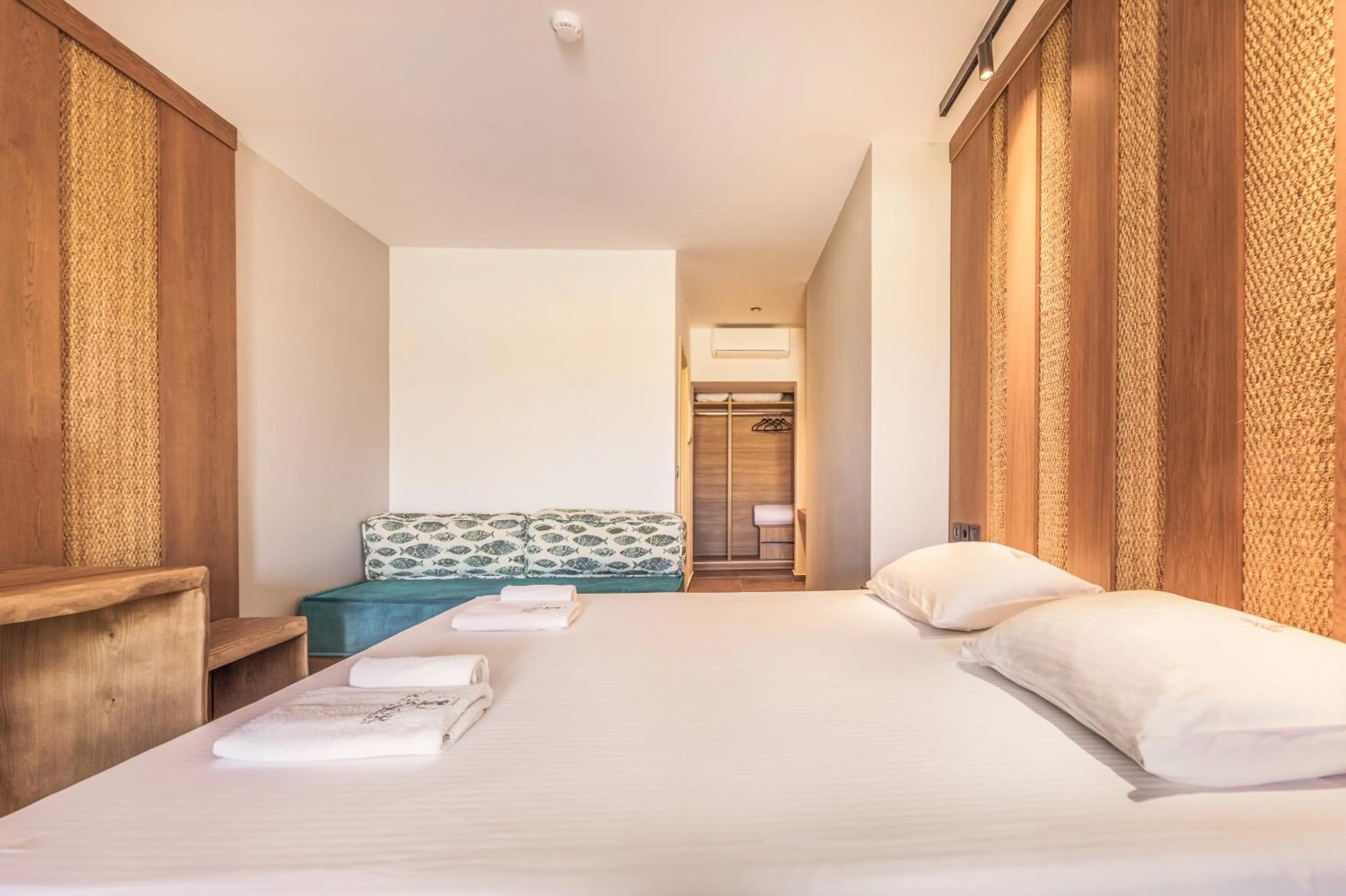 Bed in Tresor Sousouras