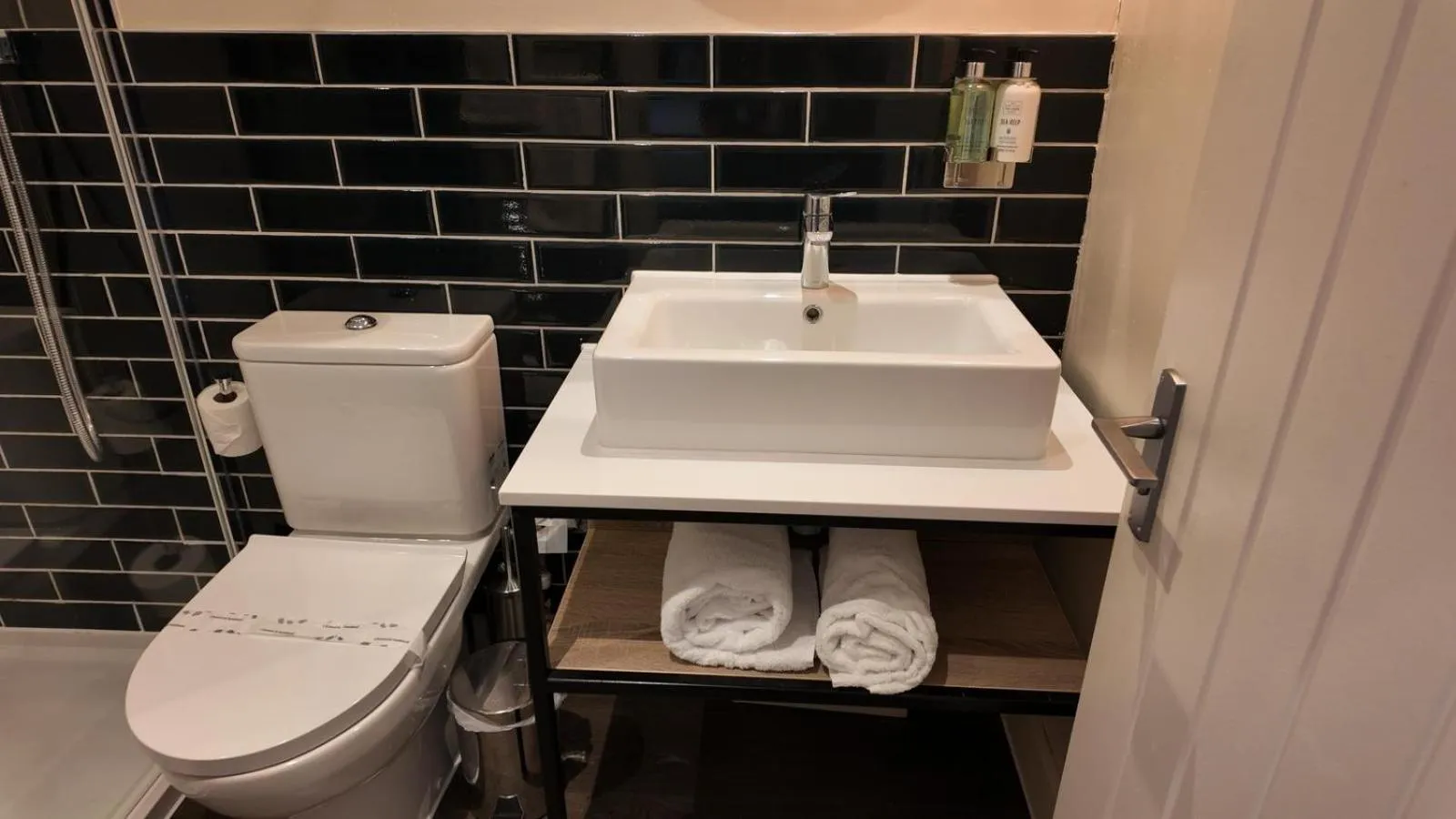 Bathroom in Downs Hotel