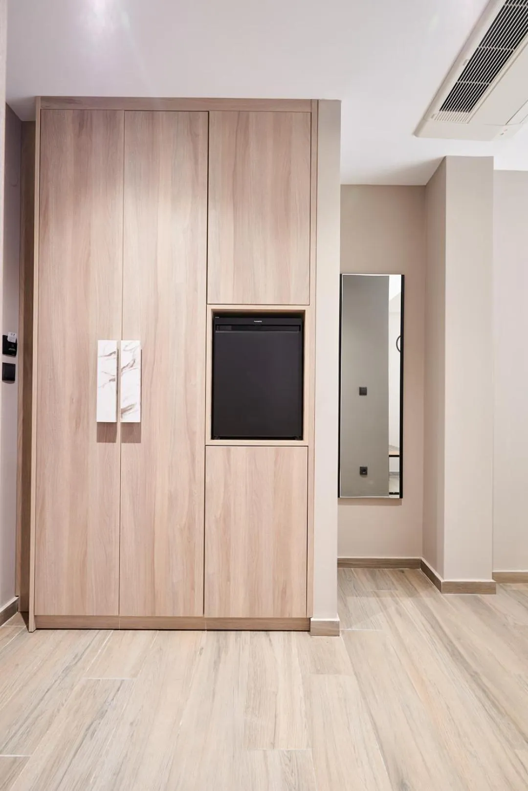 wardrobe in The Mavili urban stay