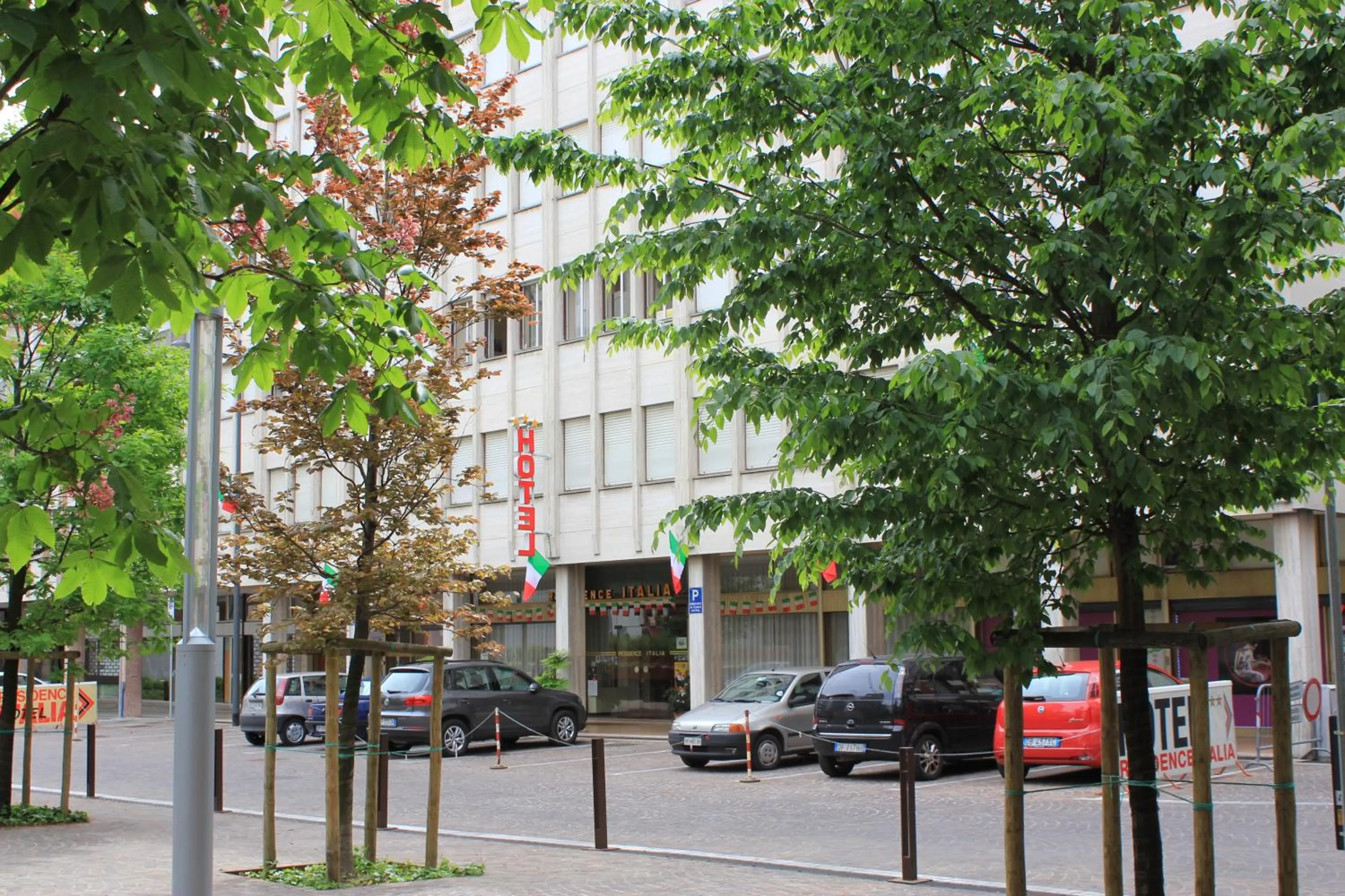 Area and facilities in Albergo Residence Italia Vintage Hotel