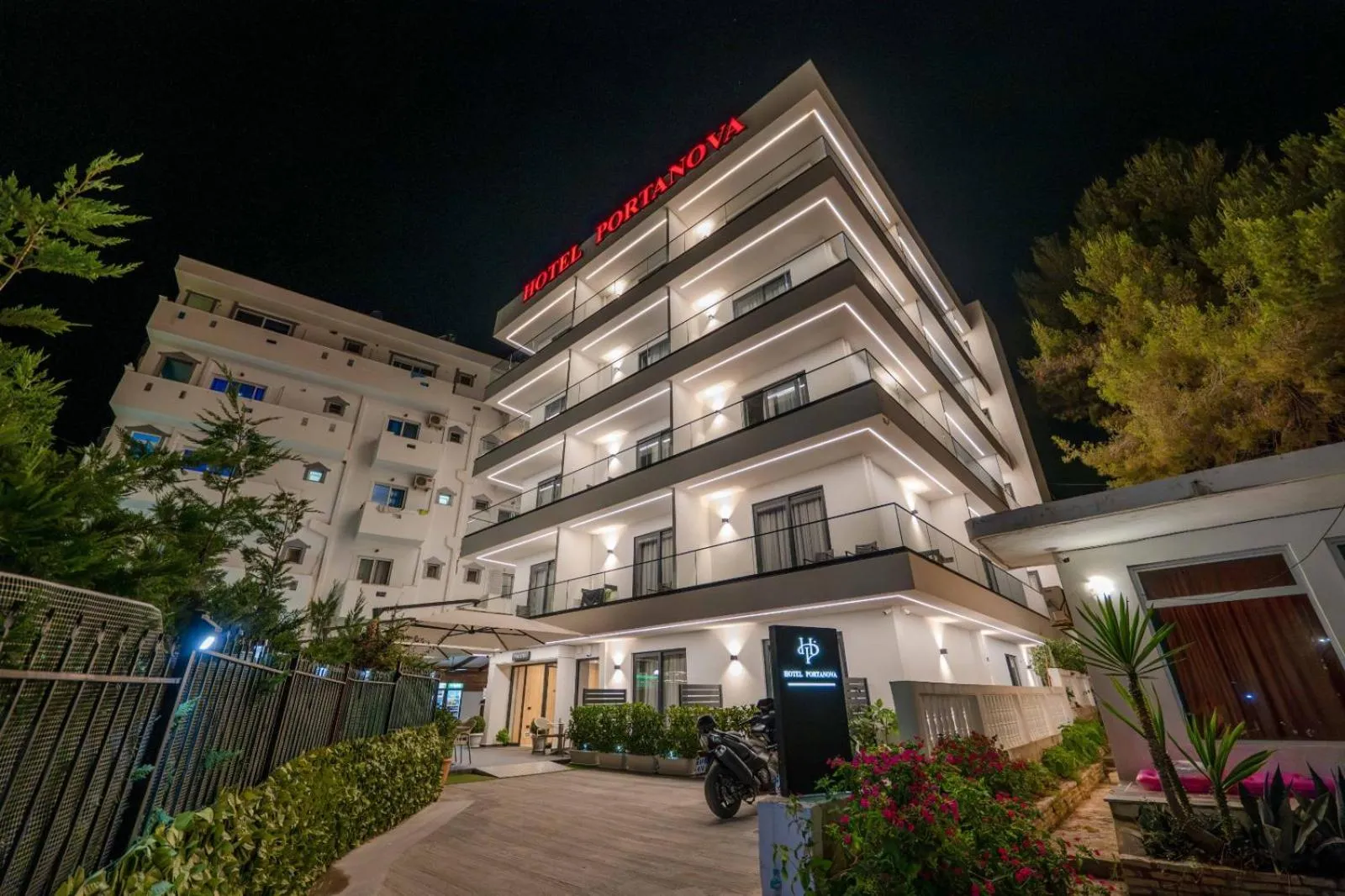 Facade/entrance in Hotel Portanova