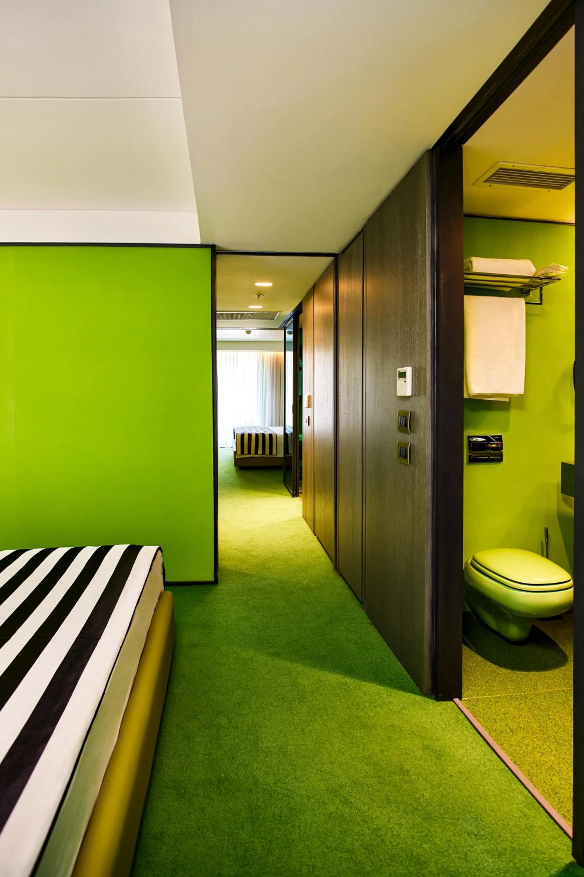 Bathroom, Bed in EN Hotel Boutique Izmir