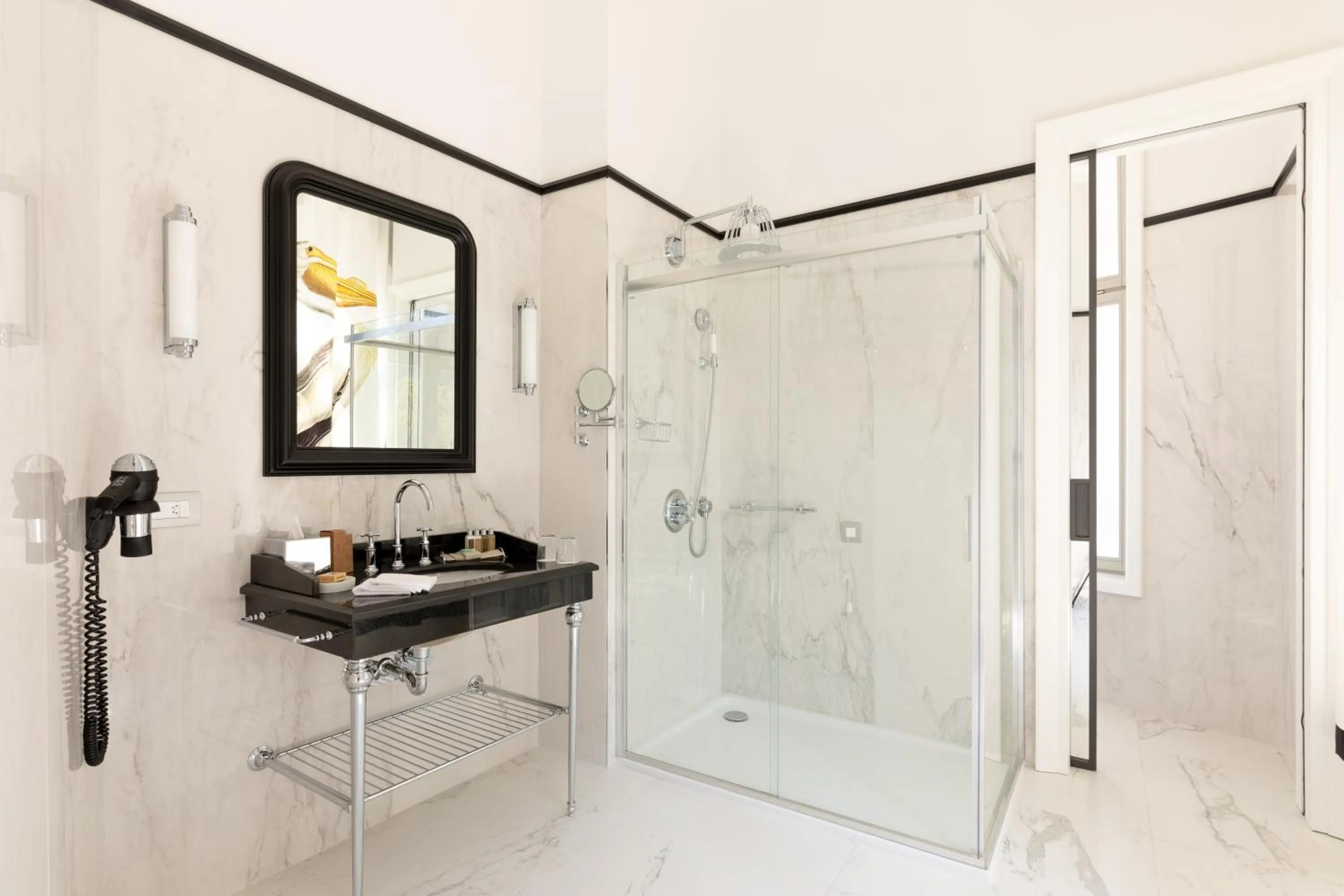 Shower in EN Hotel Boutique Izmir