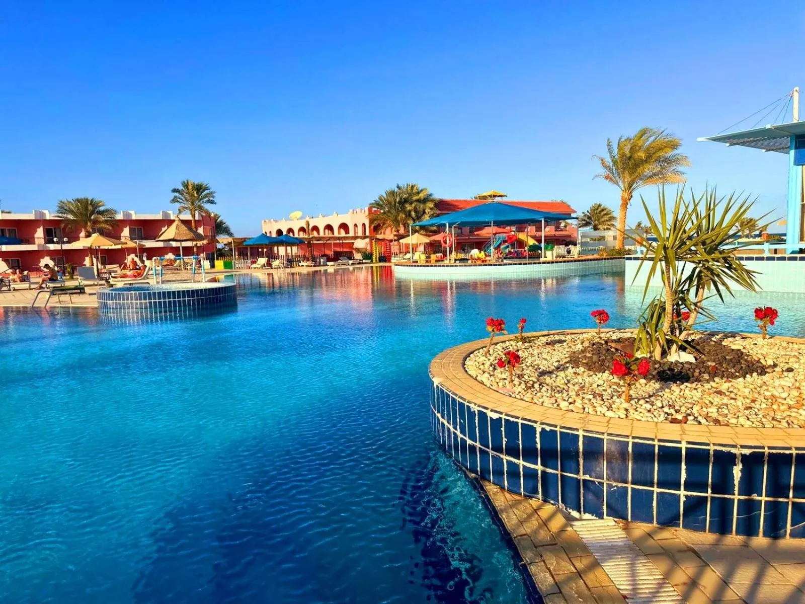 Swimming pool in MG Alexander The Great Hotel