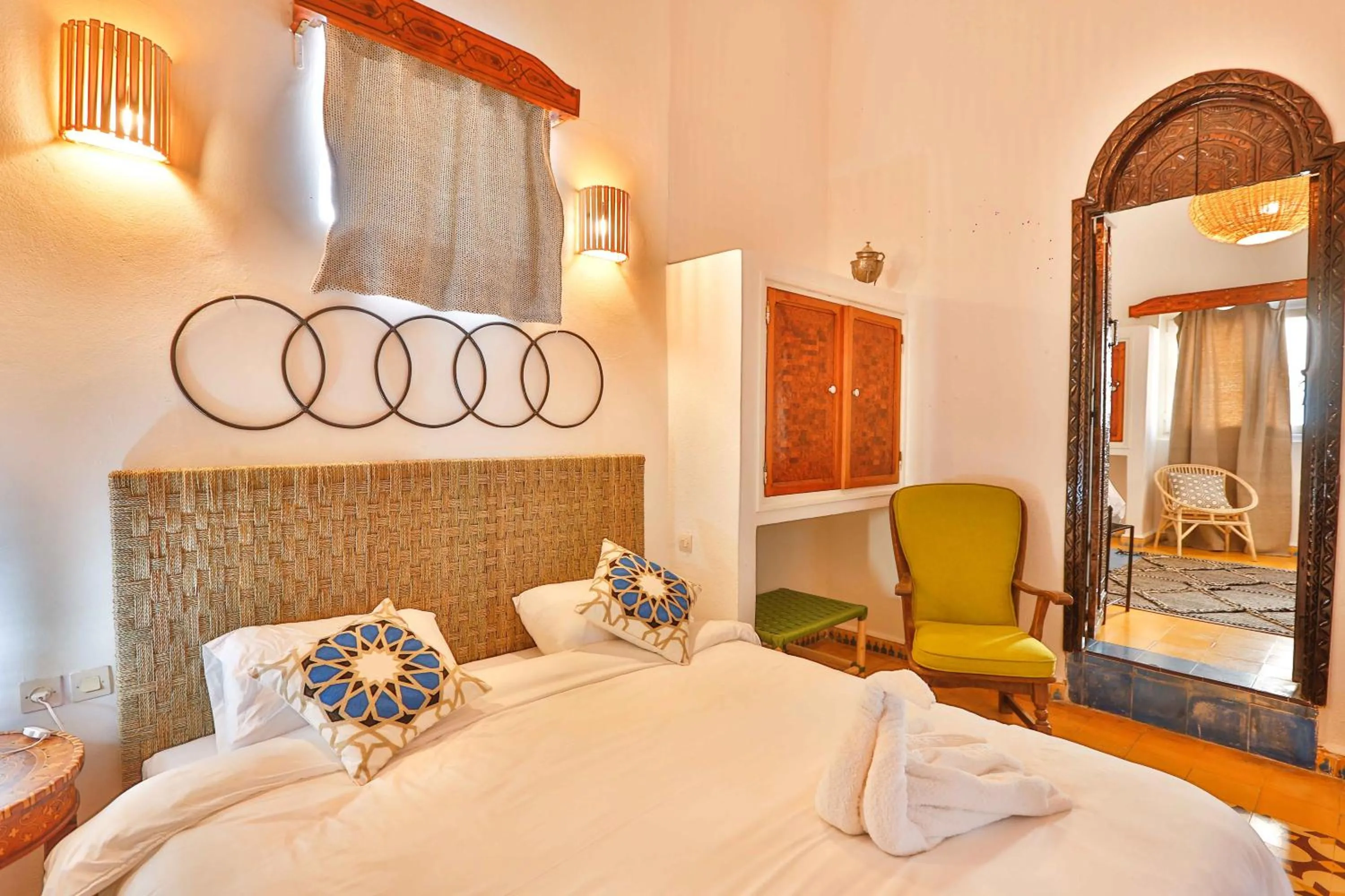 Bedroom, Bed in Luxury Riad Mounia