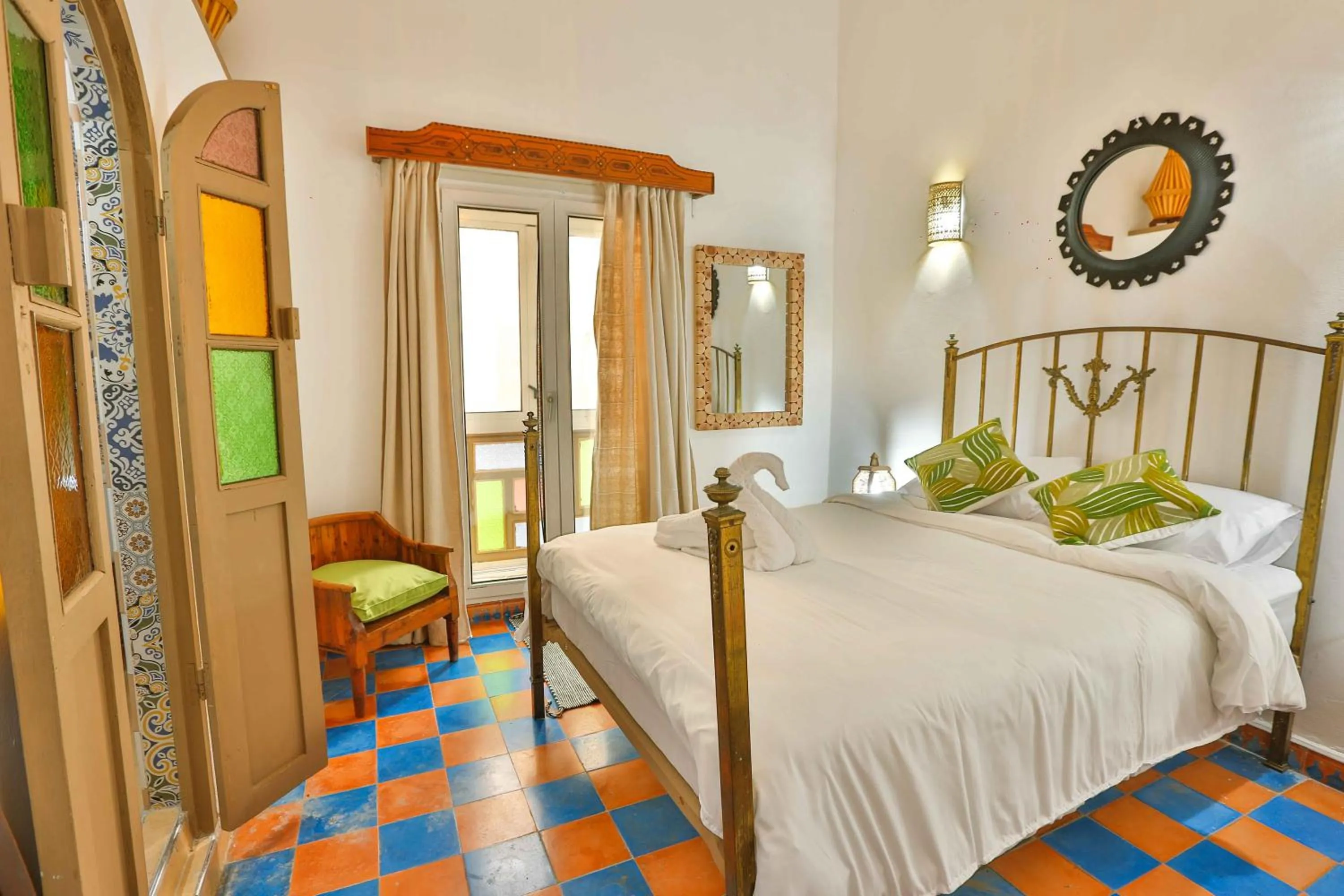 Bedroom, Bed in Luxury Riad Mounia