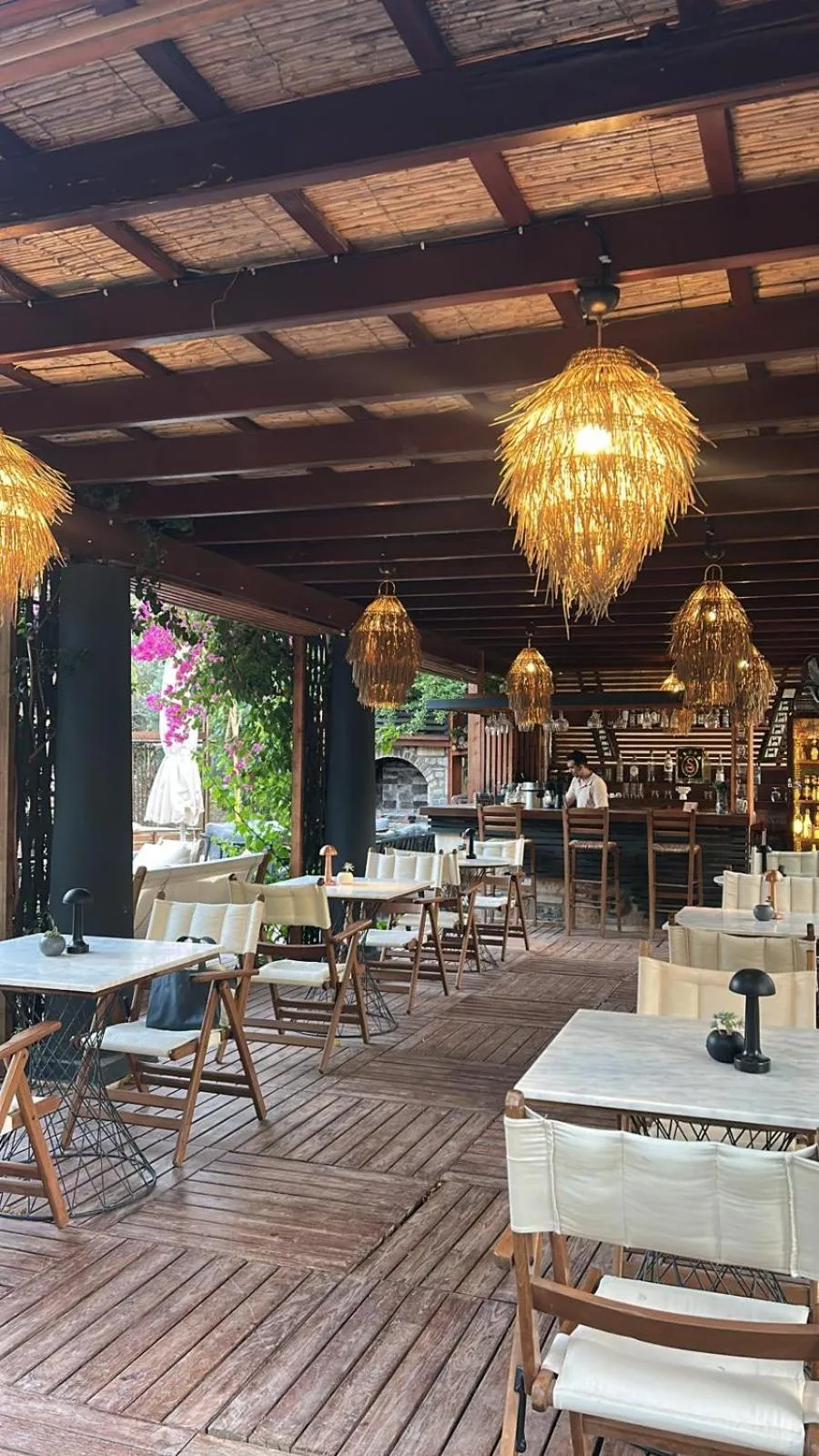 Restaurant/places to eat in Dolce Vita Luxury Bungalows