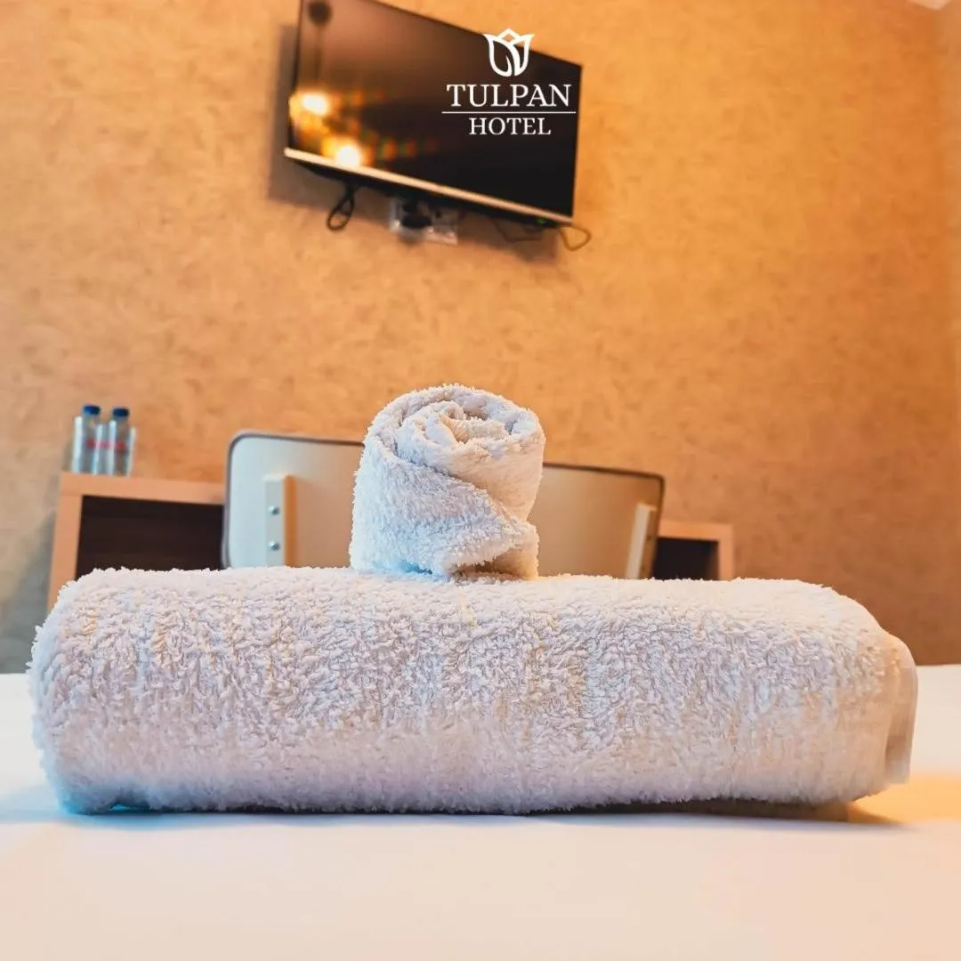 Bed in Tulpan Park Hotel