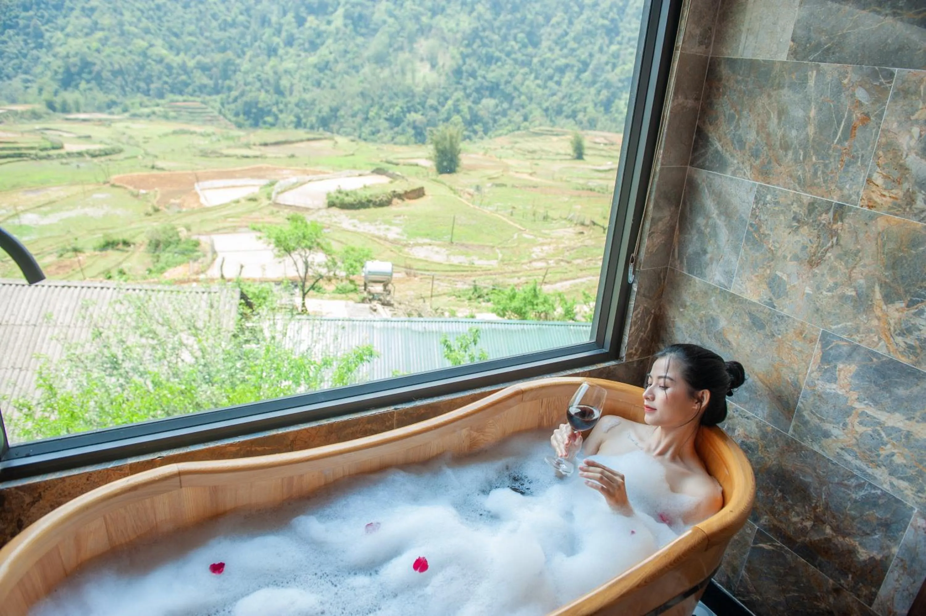 Hot Tub in Sin Chai Ecolodge