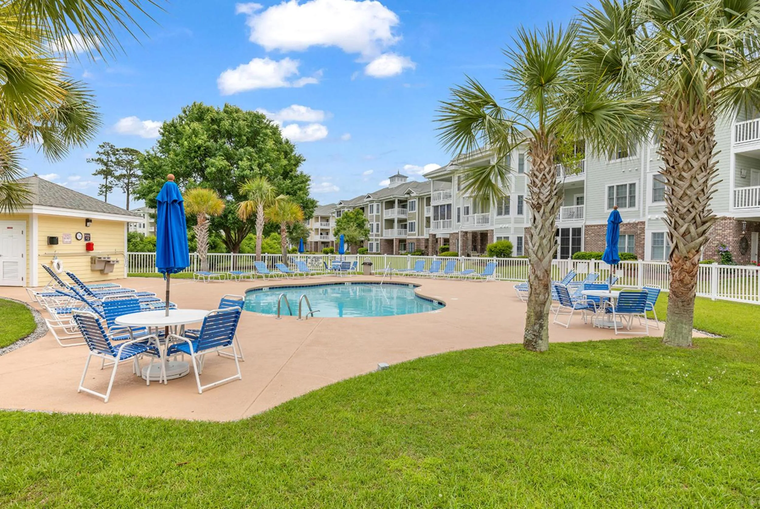 Swimming pool in Stunning 3BR Condo near Myrtlewood Golf Resort and Beach