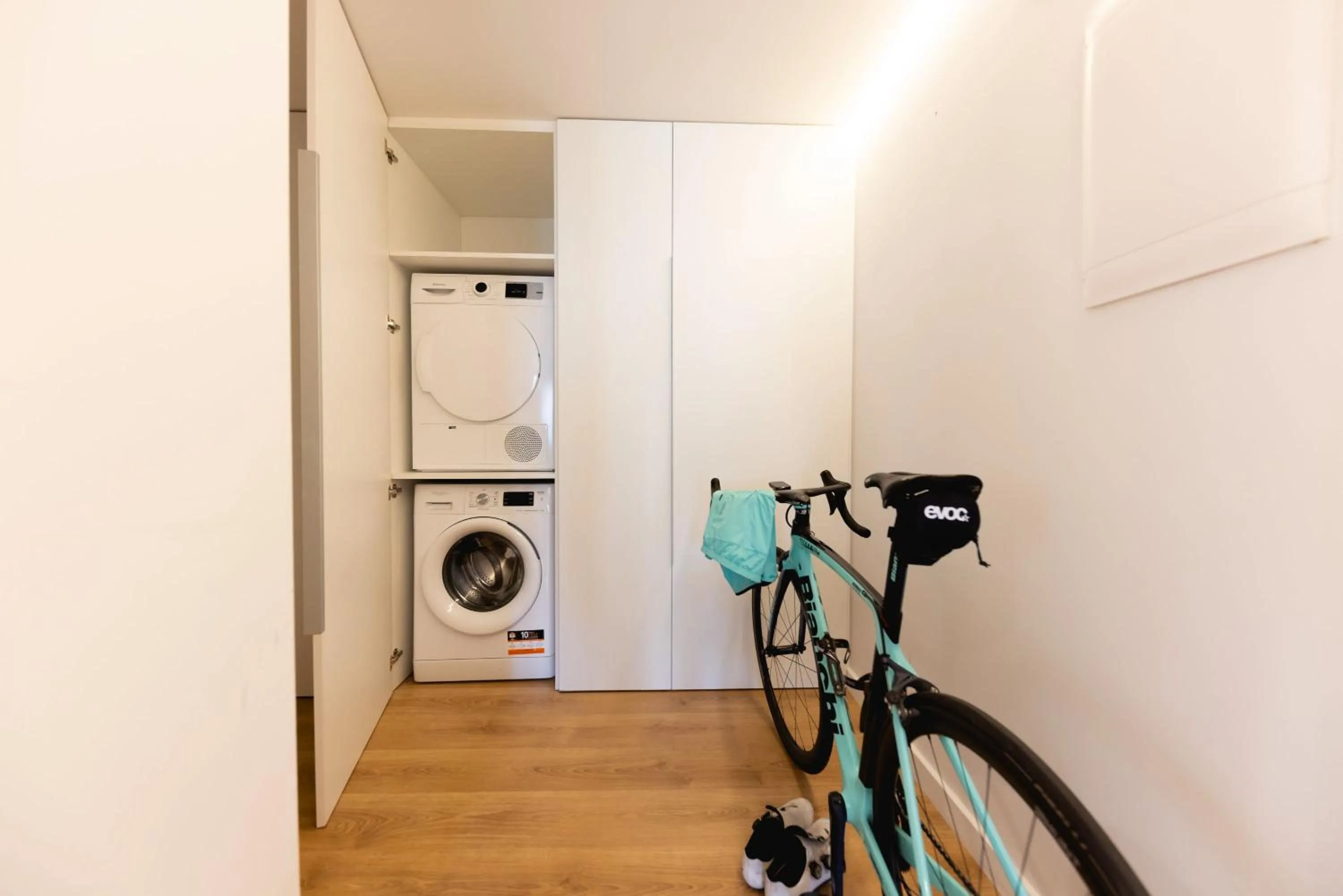 Cycling in Bravissimo Tarlà, 2-bedroom apartment